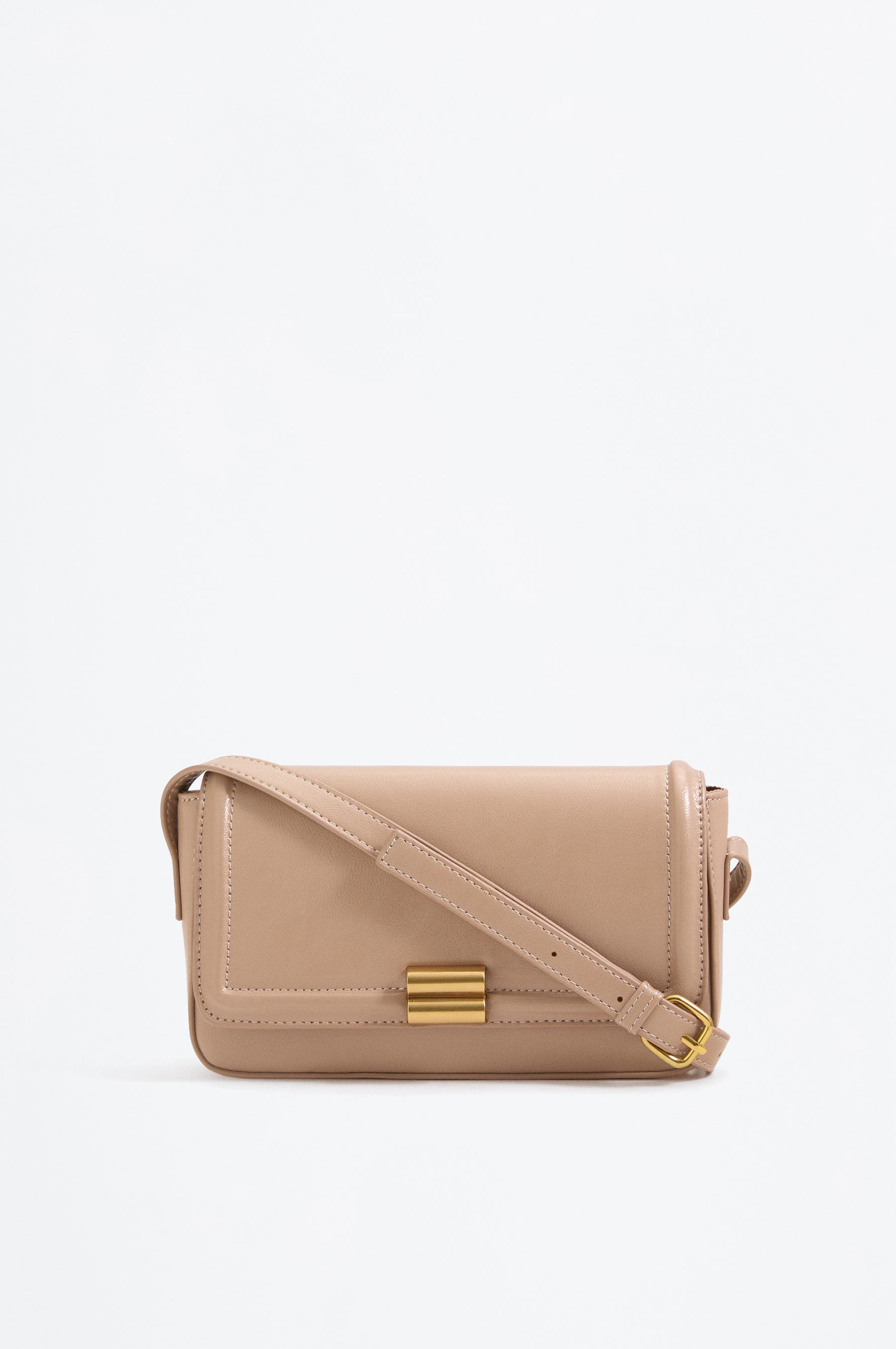 Bolso bandolera detalle metal