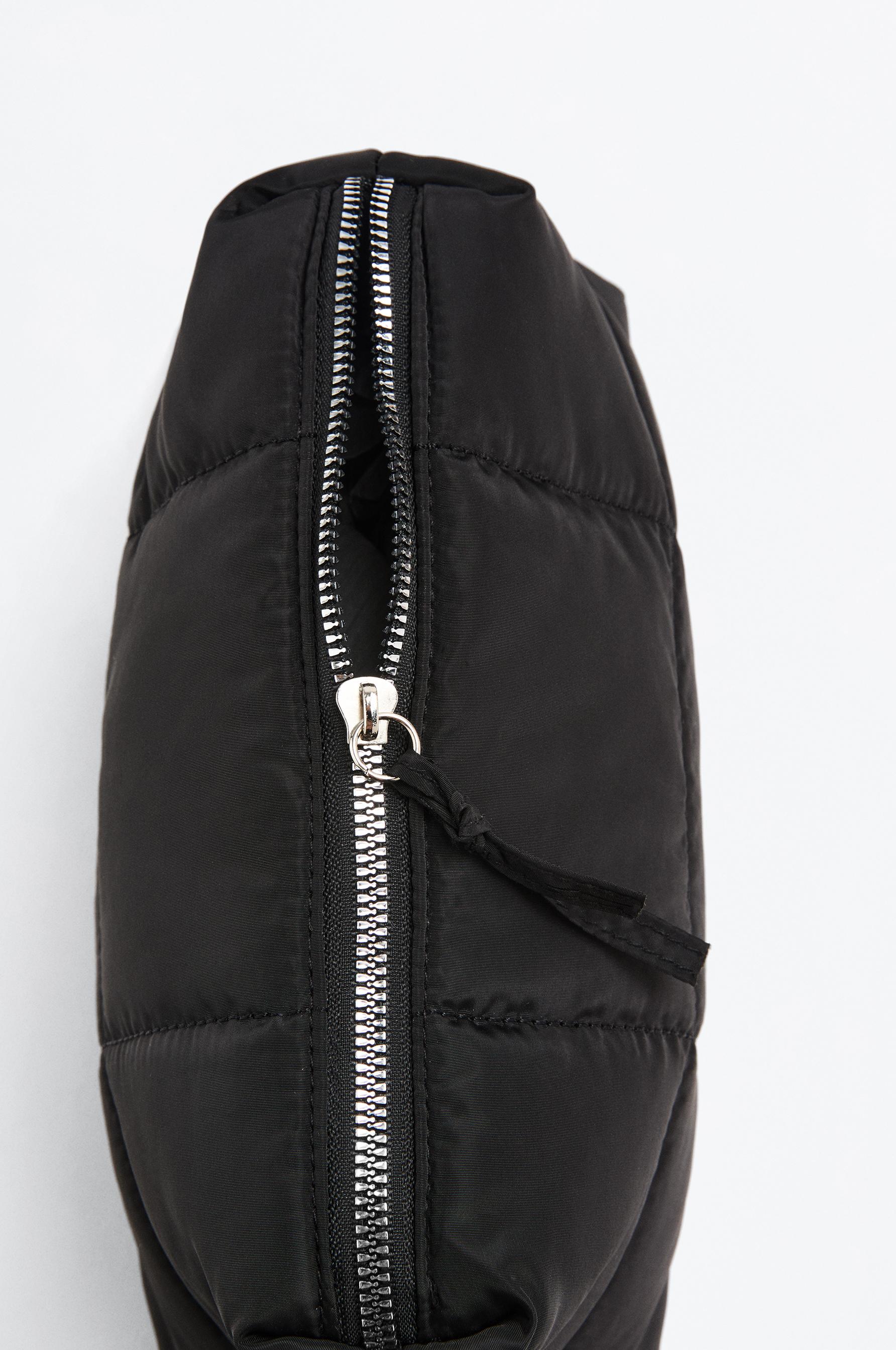Quilted nylon toiletry bag — BLACK
