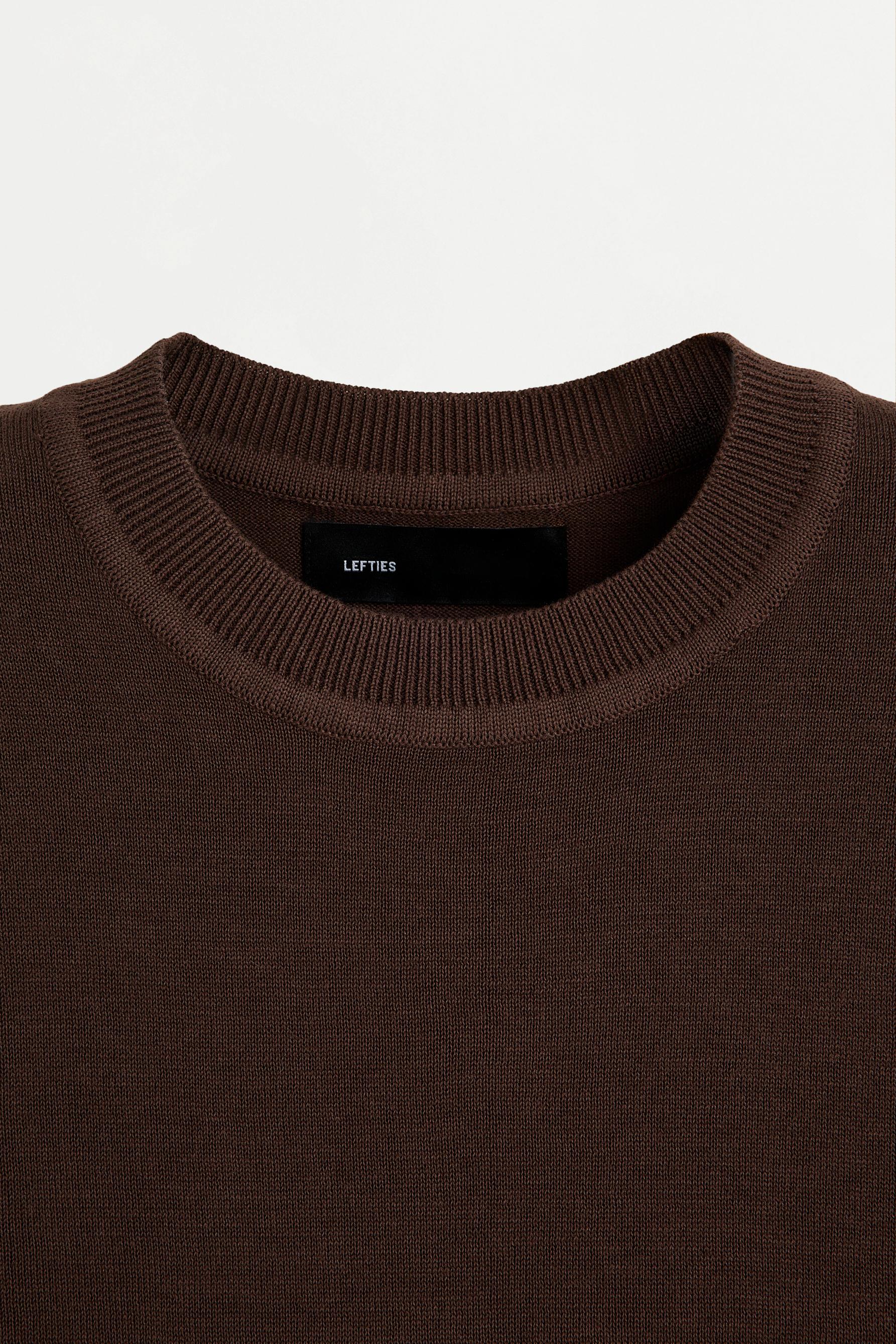 Basic knit T-shirt — CHOCOLATE