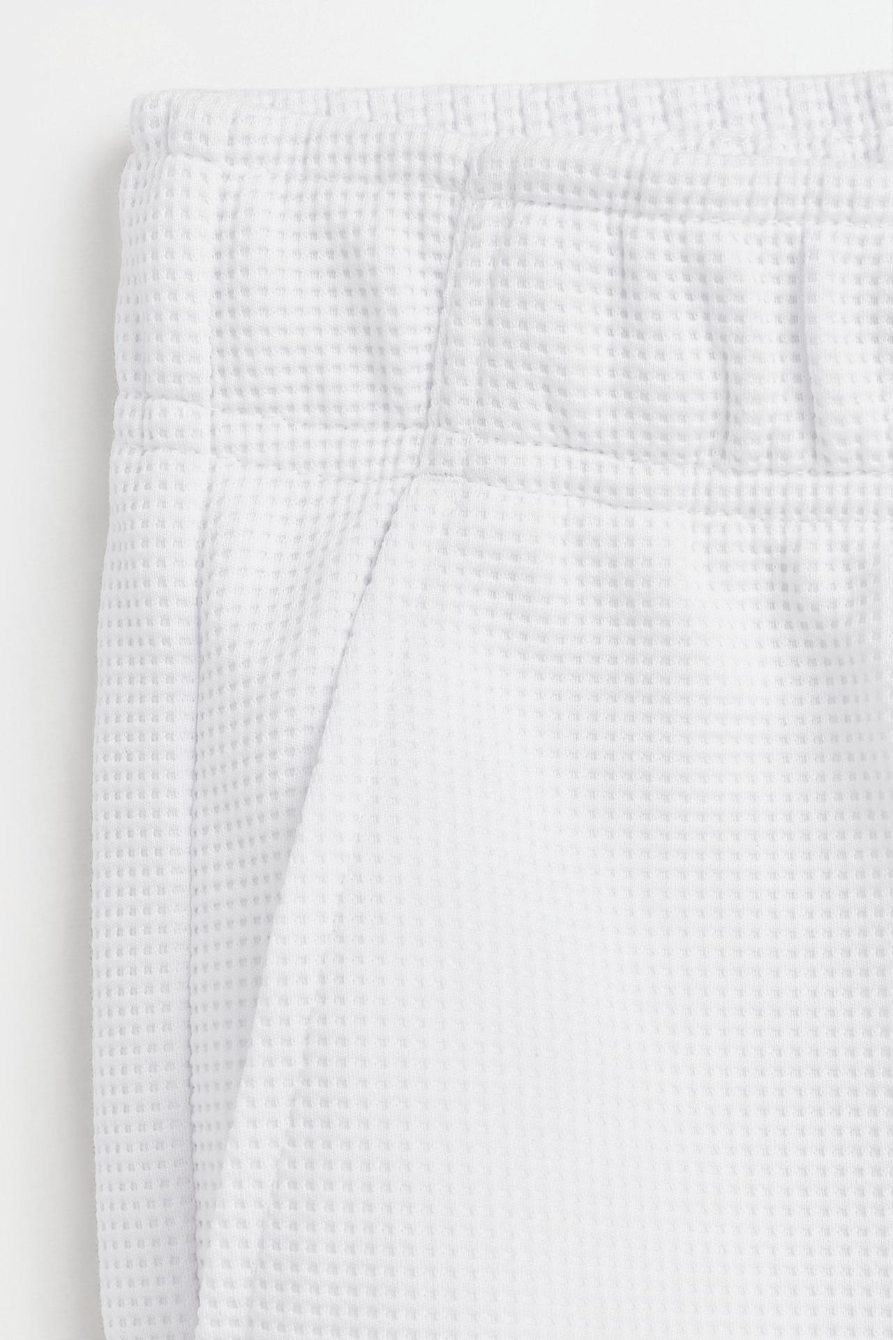 Textured tracksuit Bermuda shorts — WHITE