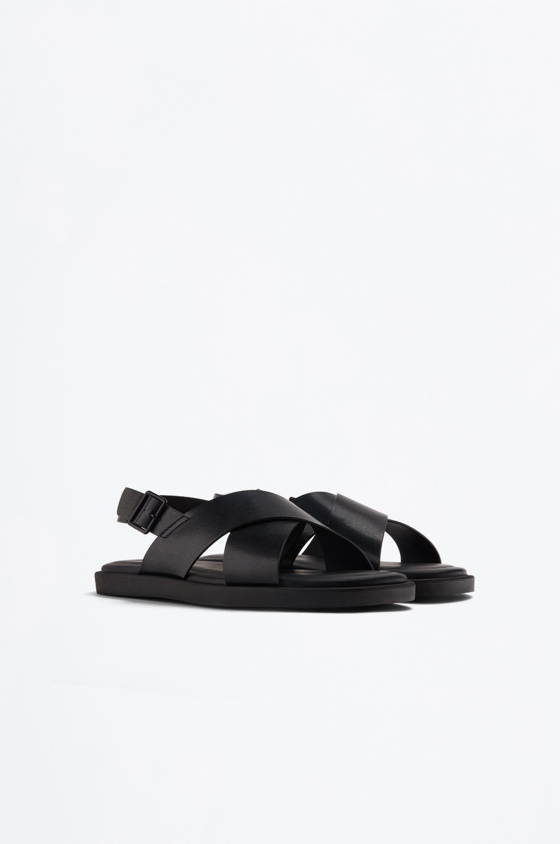 Strap sandal — BLACK