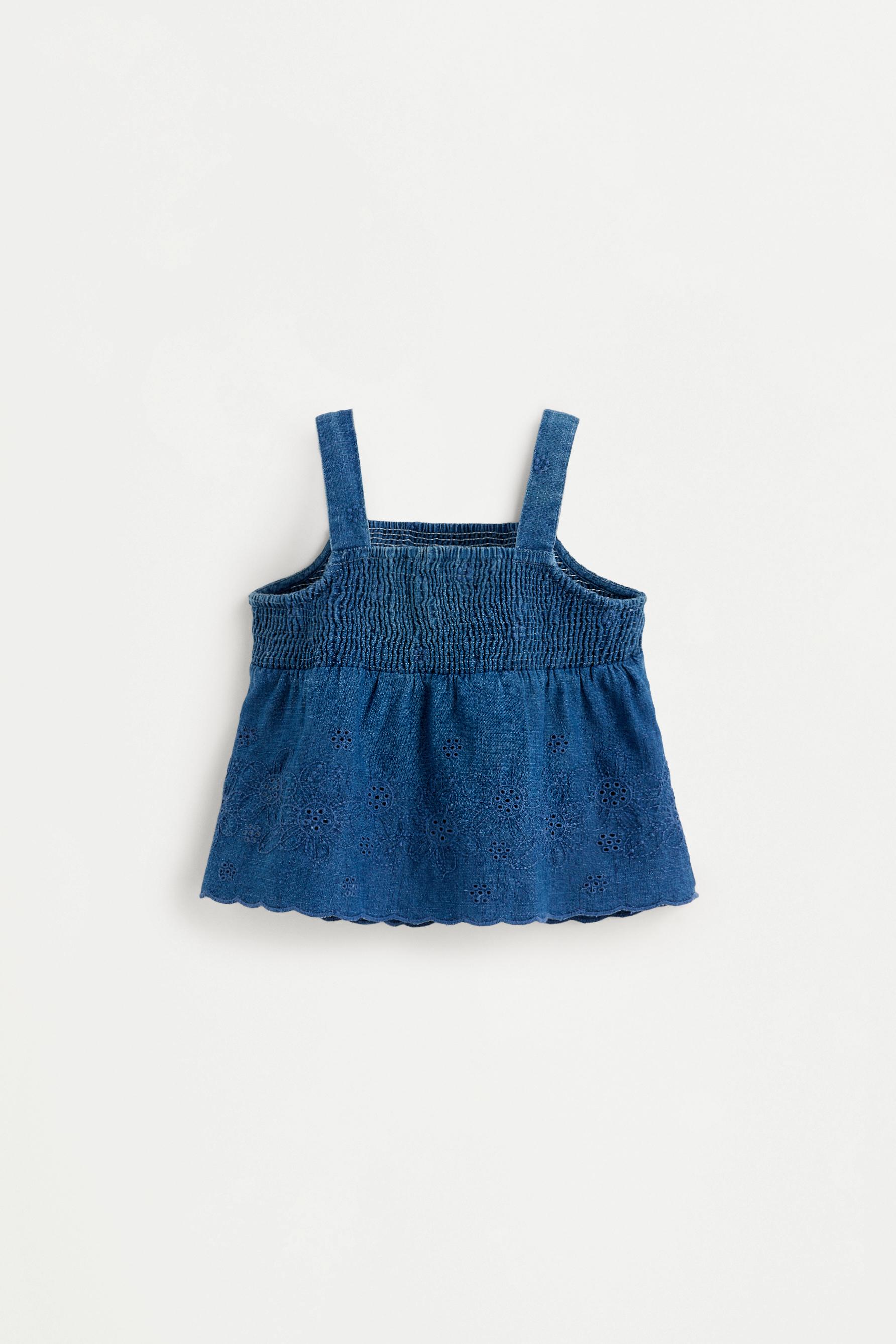 Embroidered denim top — MEDIUM BLUE