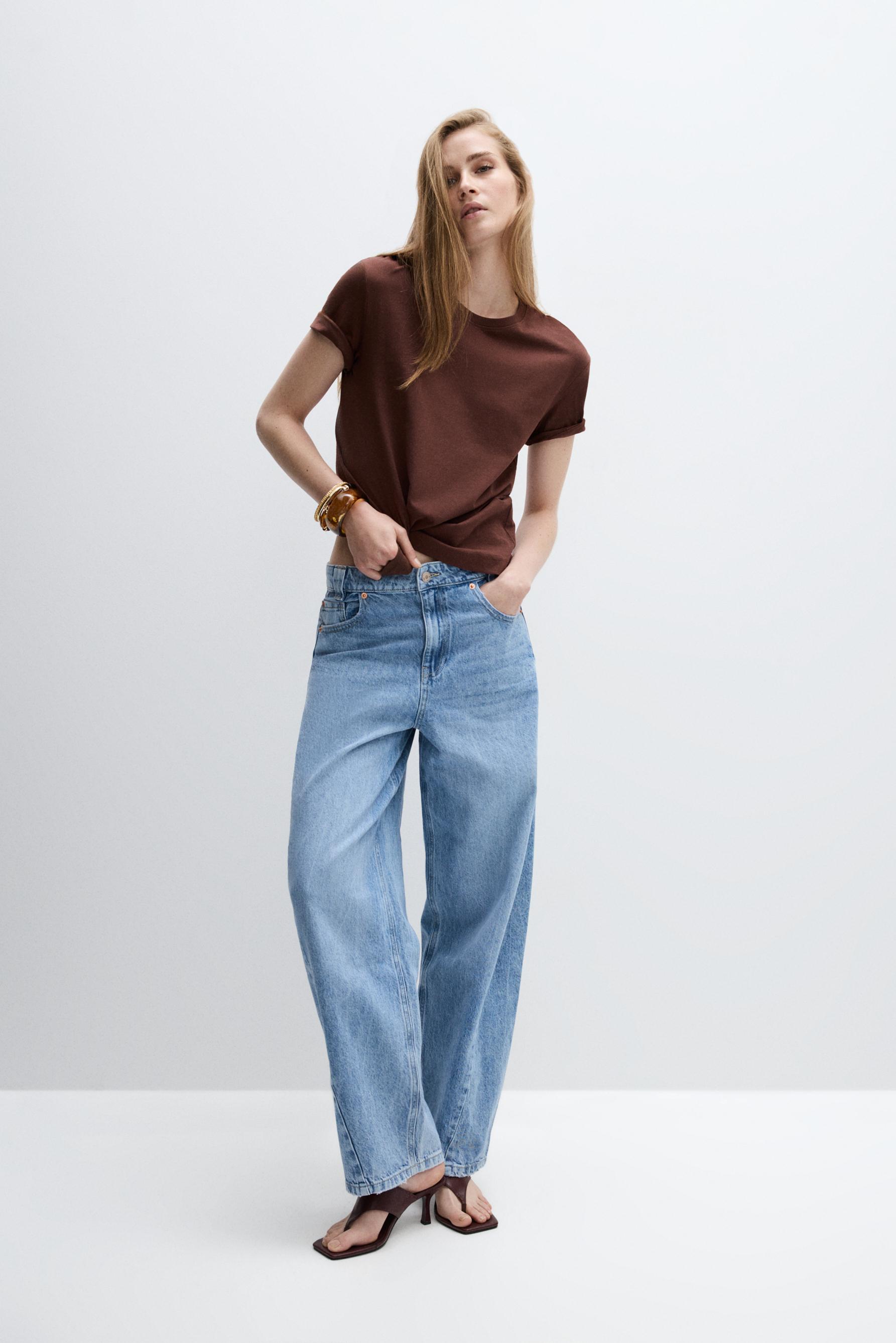 Basic round neck T-shirt — BROWN