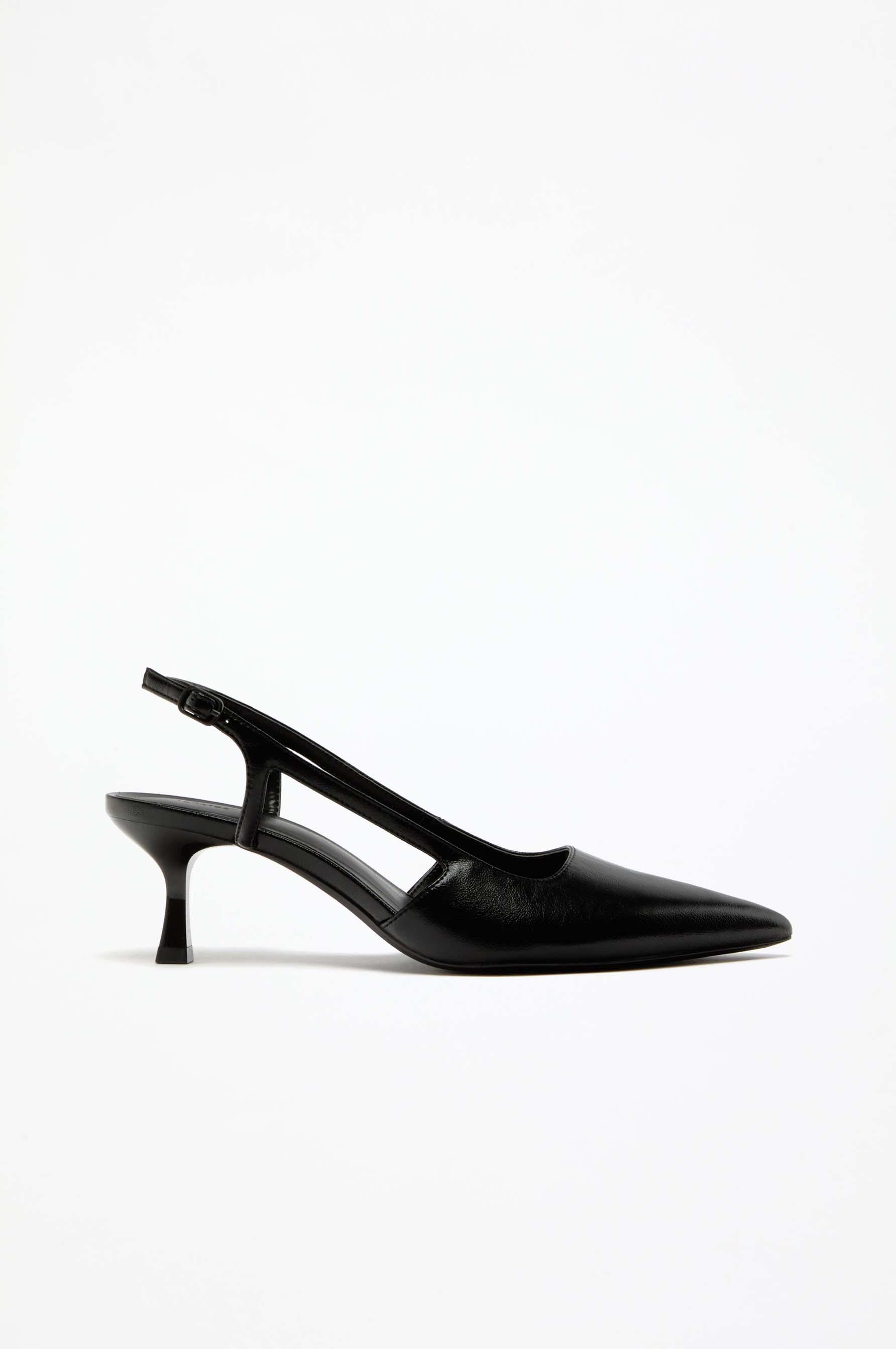 Slingback heel shoe — BLACK