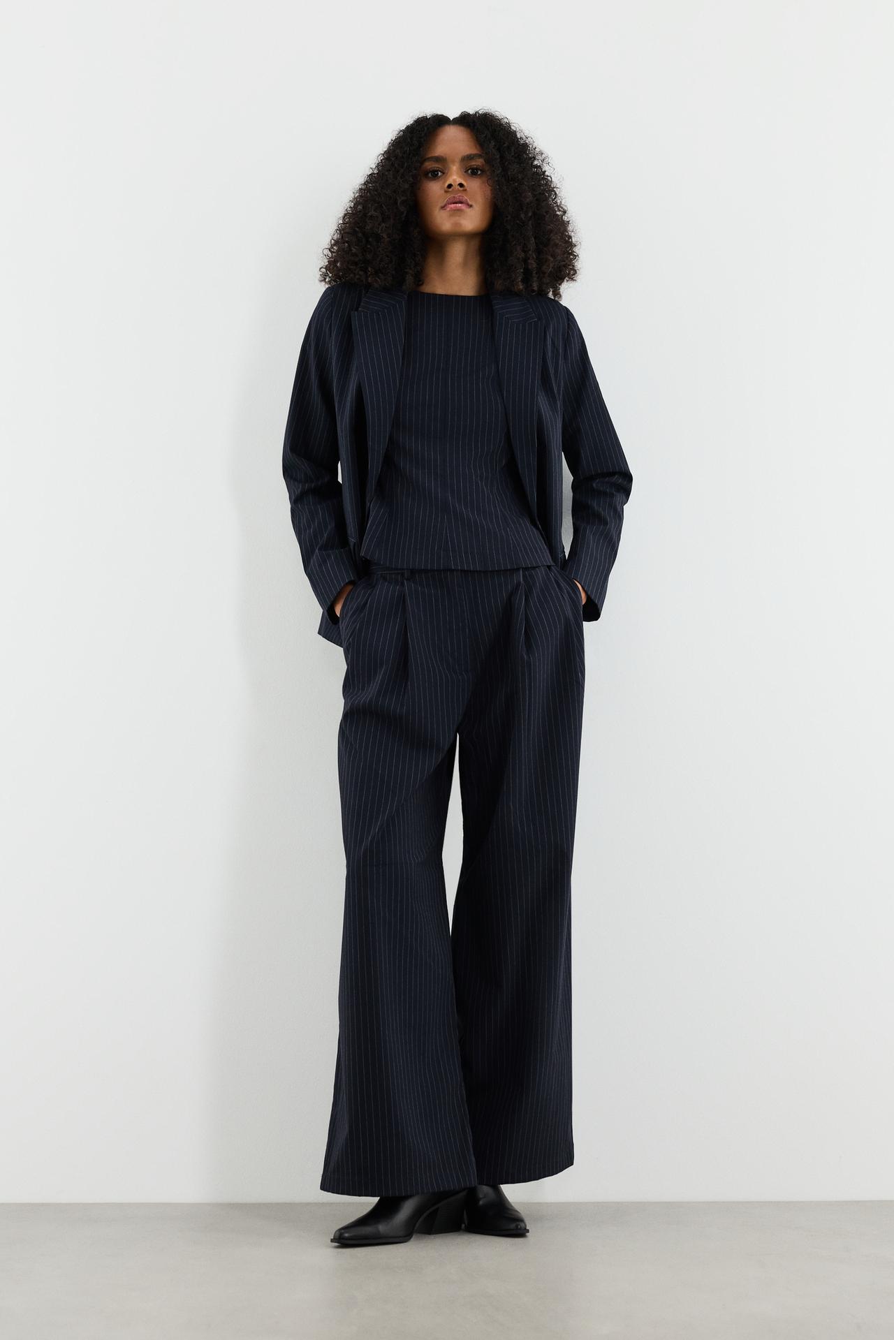 Striped blazer — NAVY