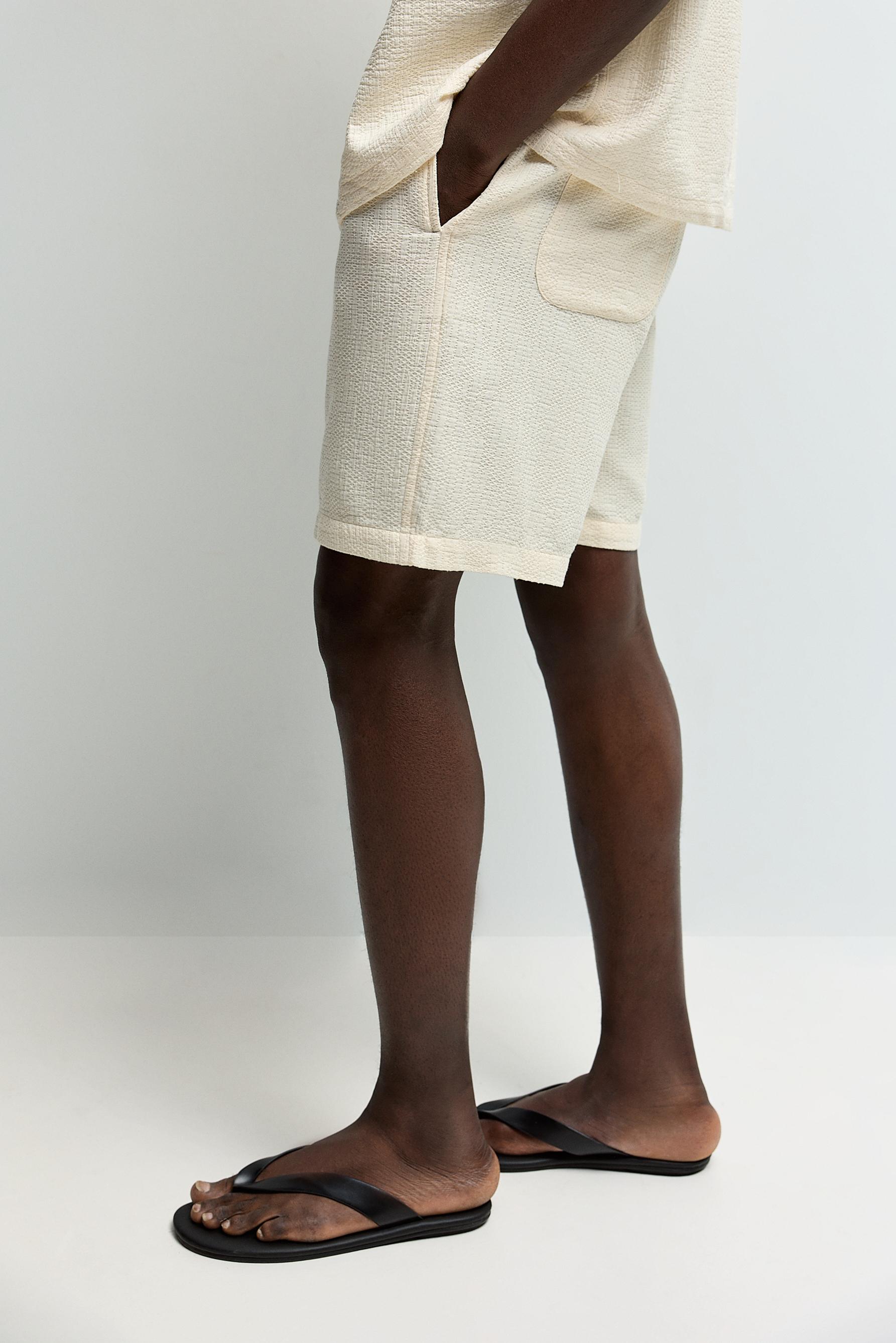 Jacquard Bermuda shorts — OFF WHITE