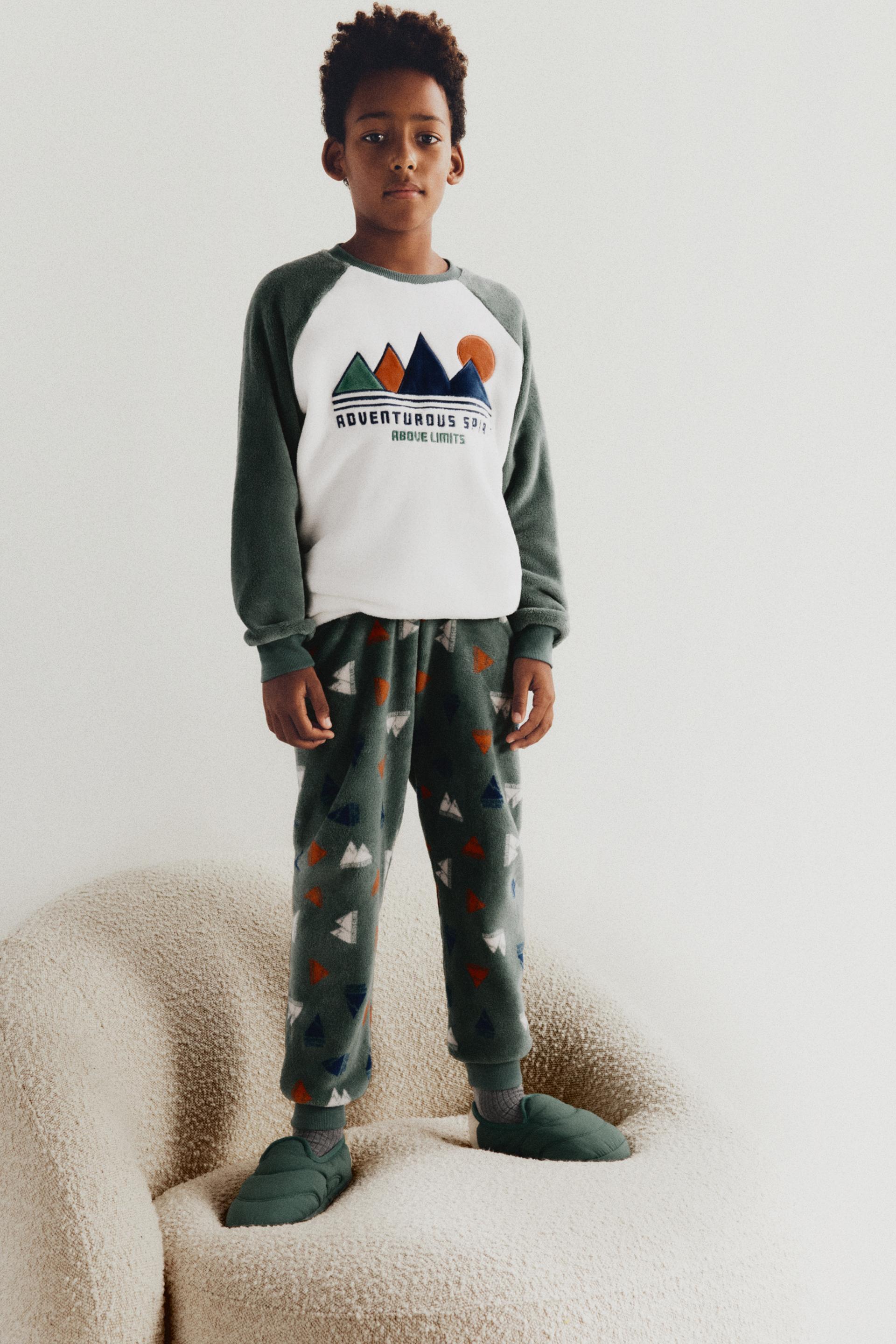 Pijama pelito parche