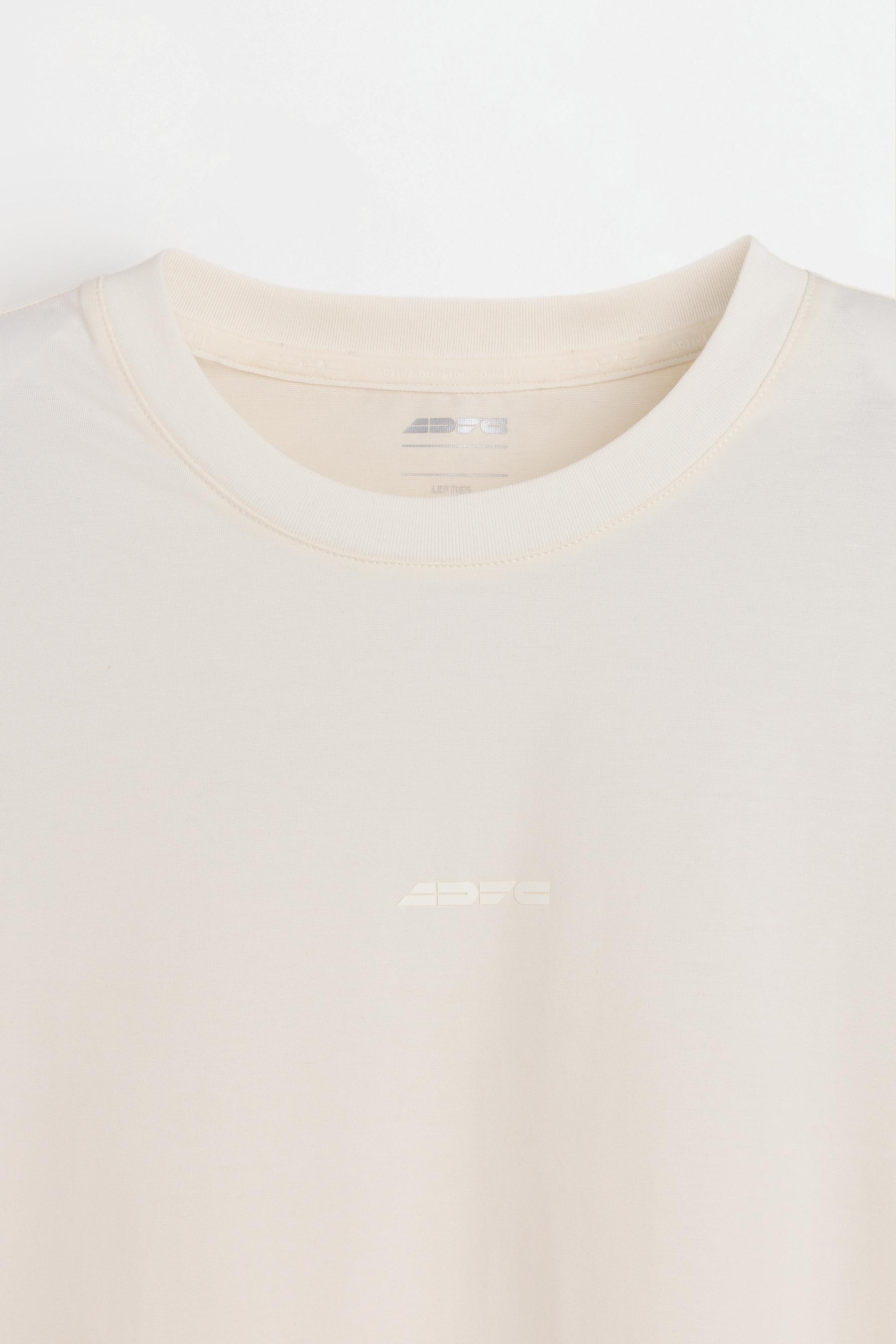 Basic training T-shirt — OFF WHITE