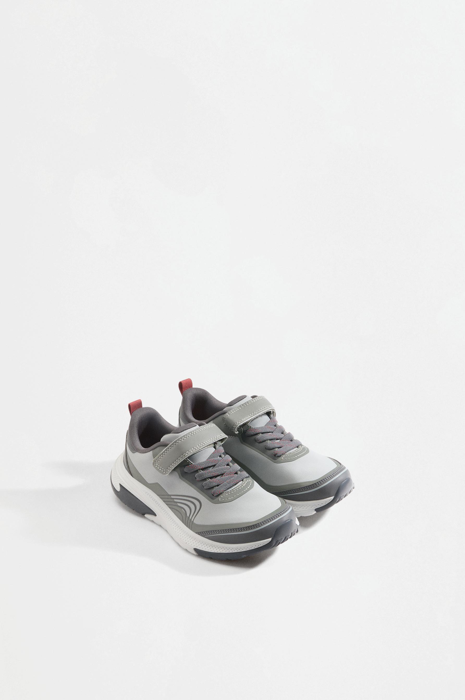 Casual Multi-Piece Trainers — GREY