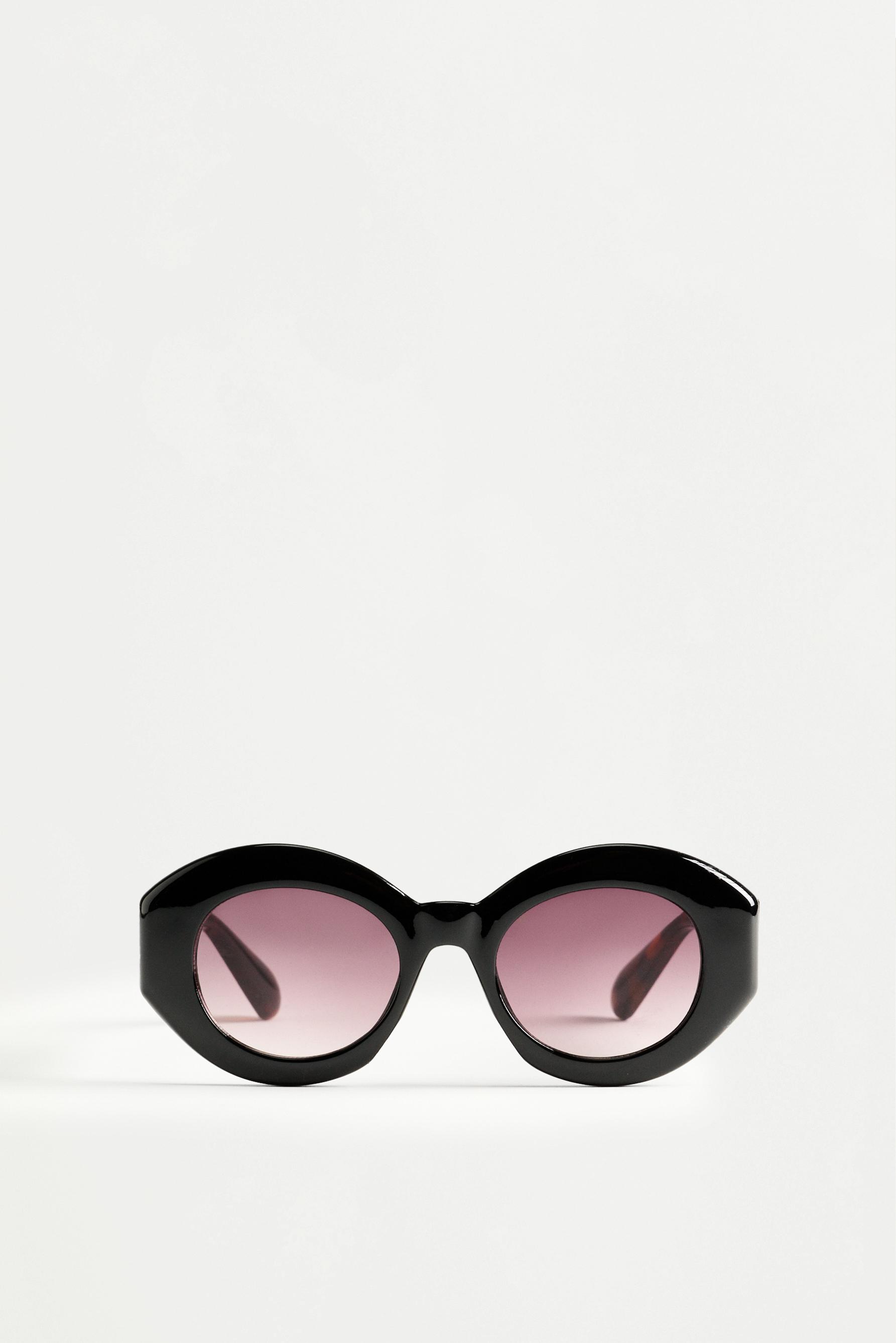 Dark tortoiseshell round sunglasses — BLACK