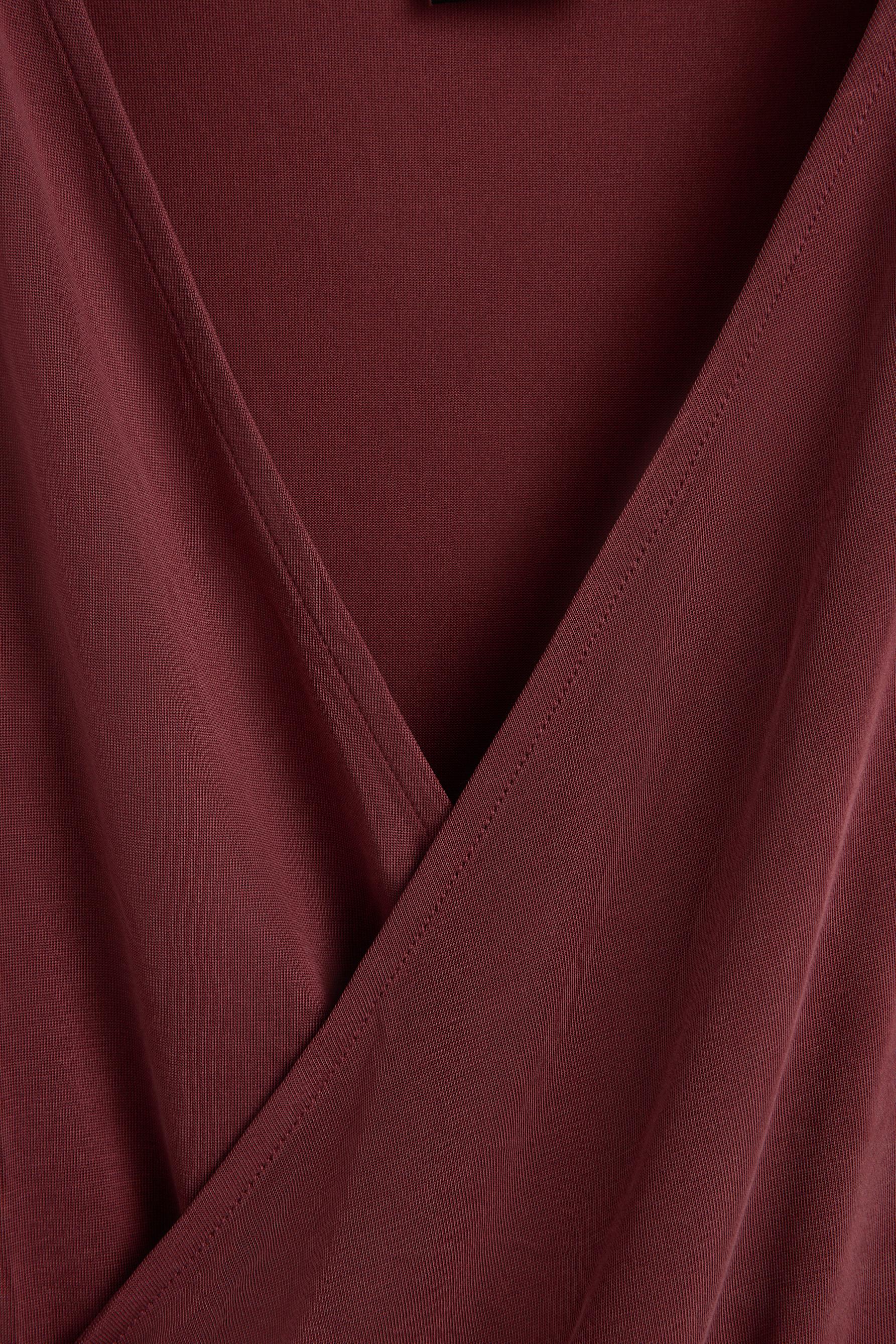 Crossover sports top — DARK PINK