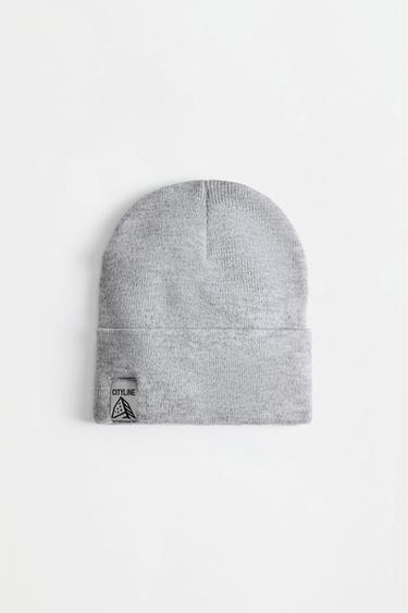 Knit beanie with label — GREY MARL 1