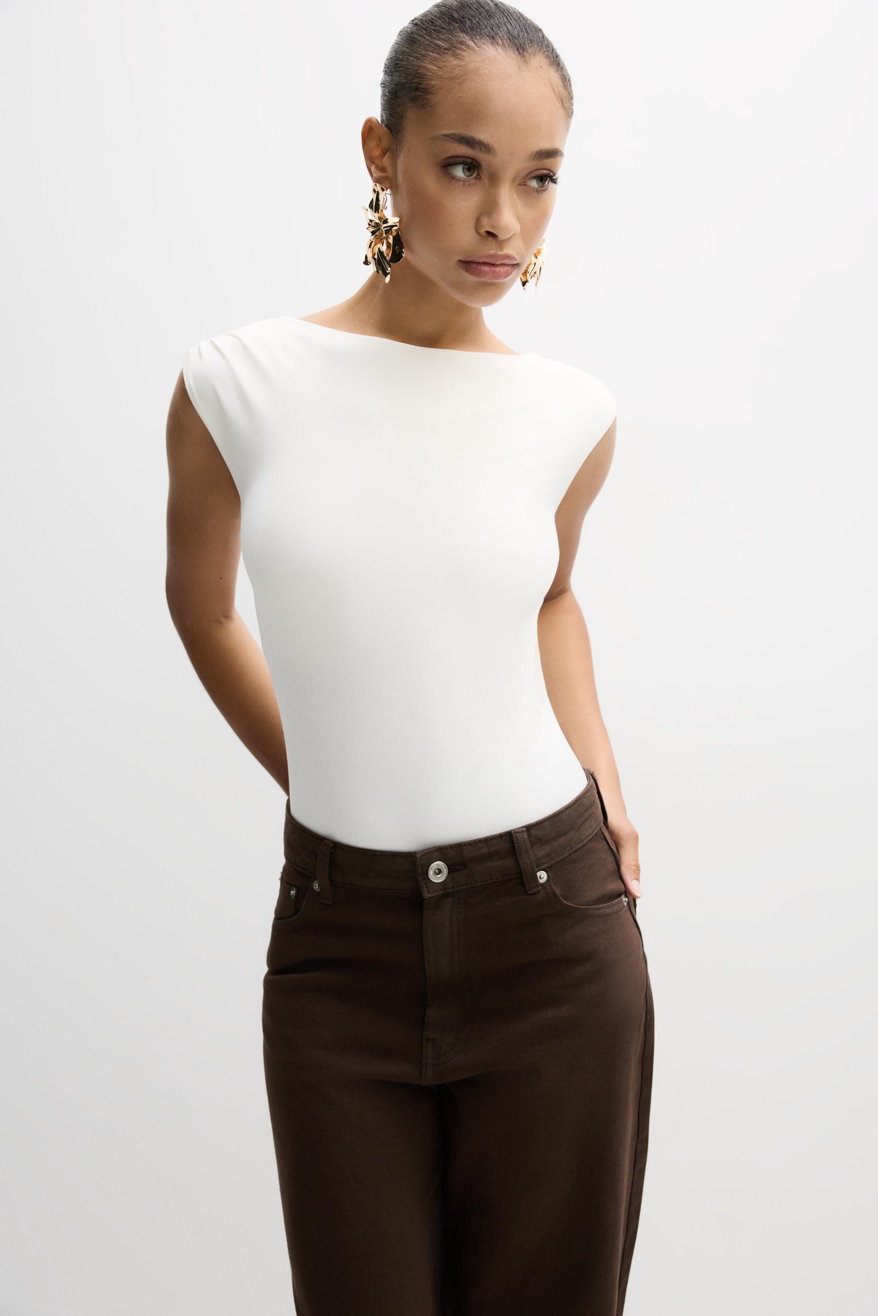 Body manga sisa fruncidos