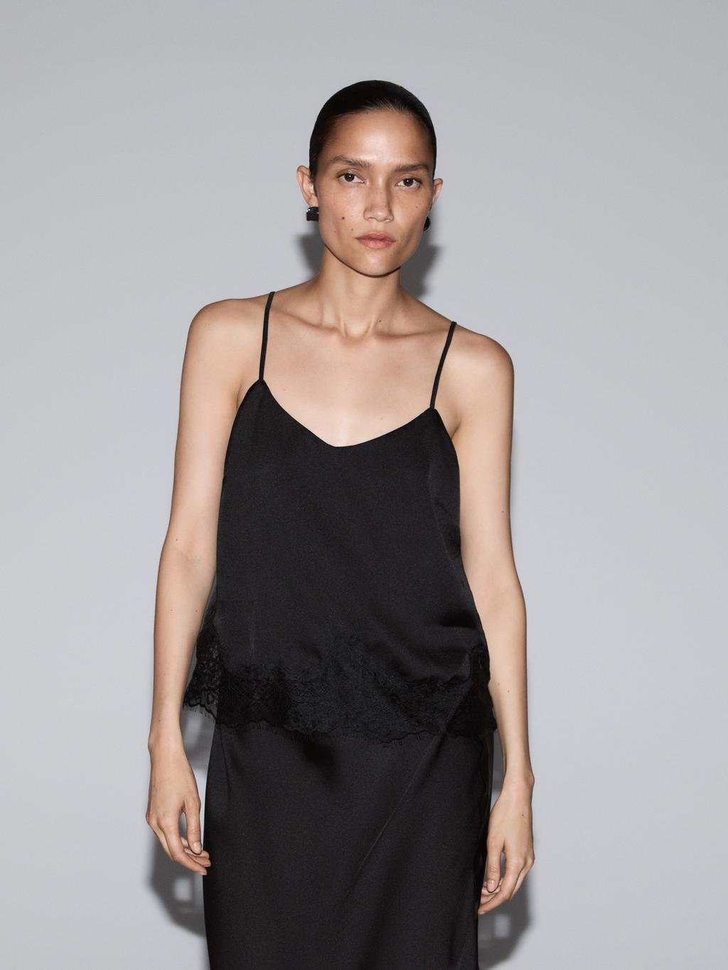Top satinato con pizzo