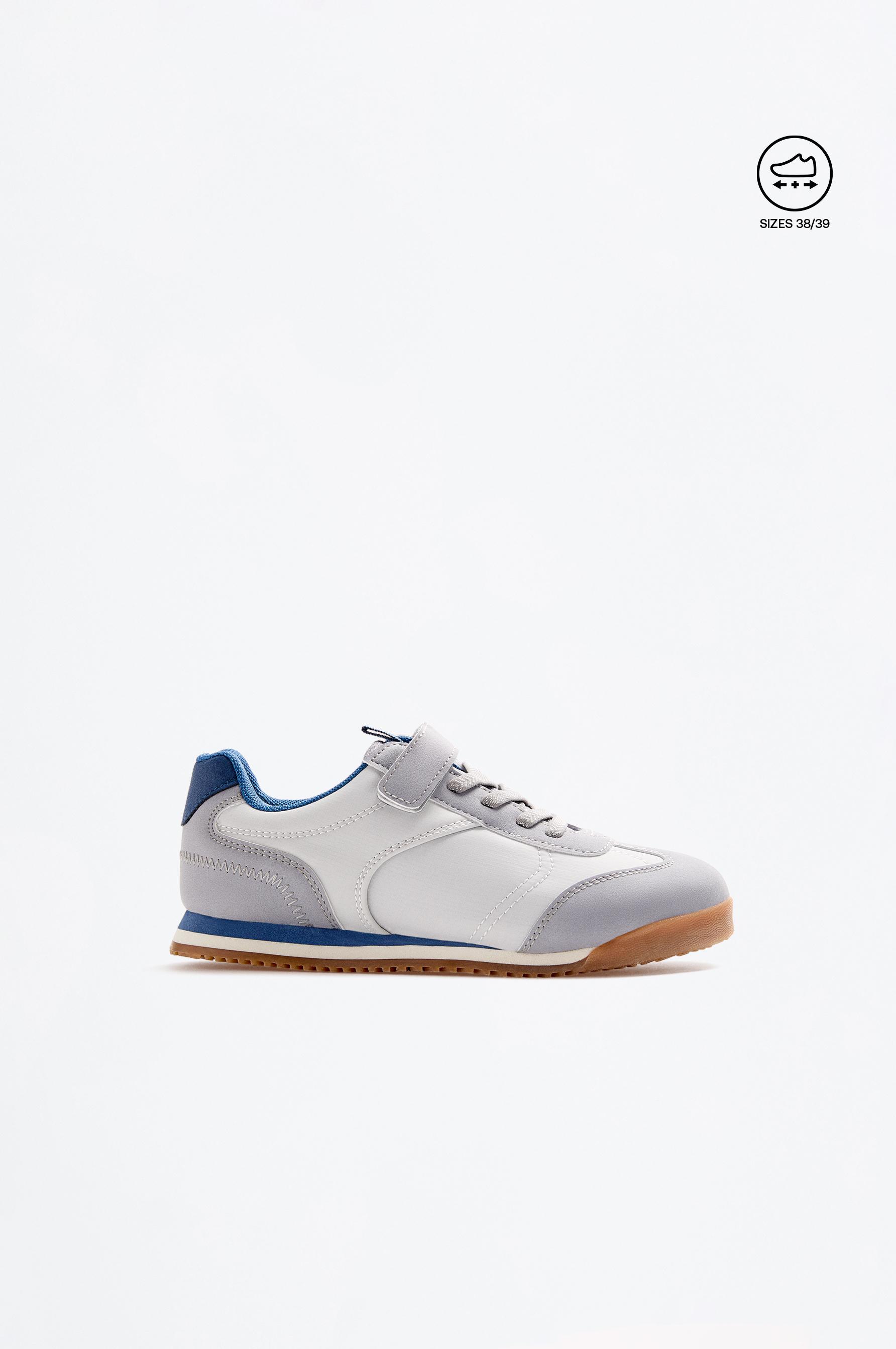 Deportivo piso fino efecto suede