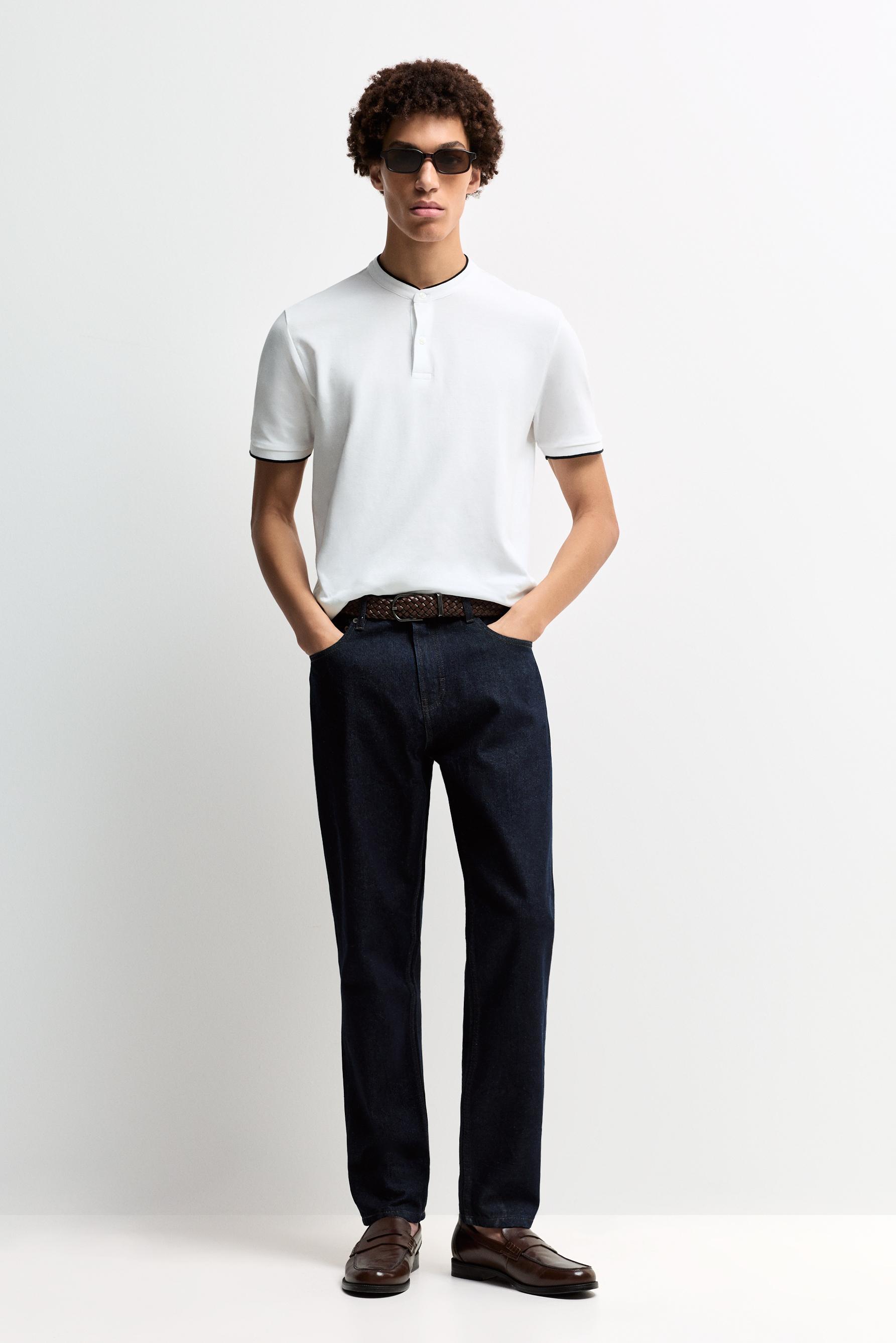 Contrast stand collar polo shirt — WHITE
