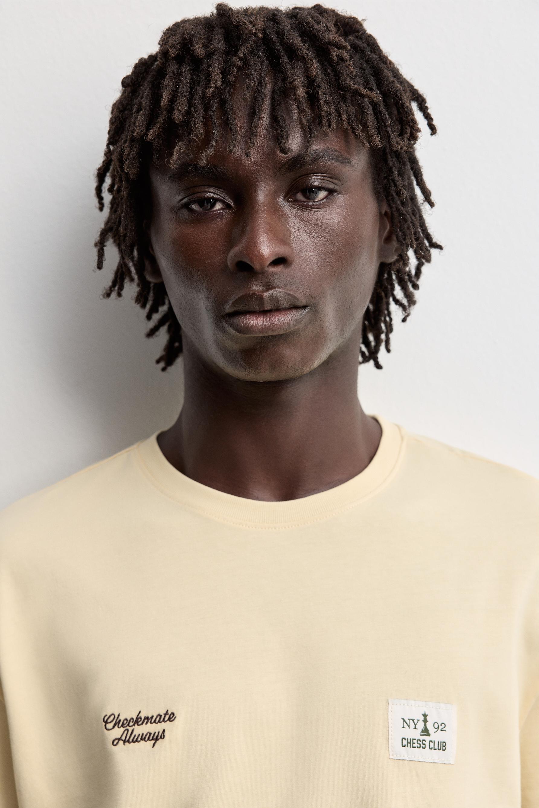 Patch T-shirt — VANILLA