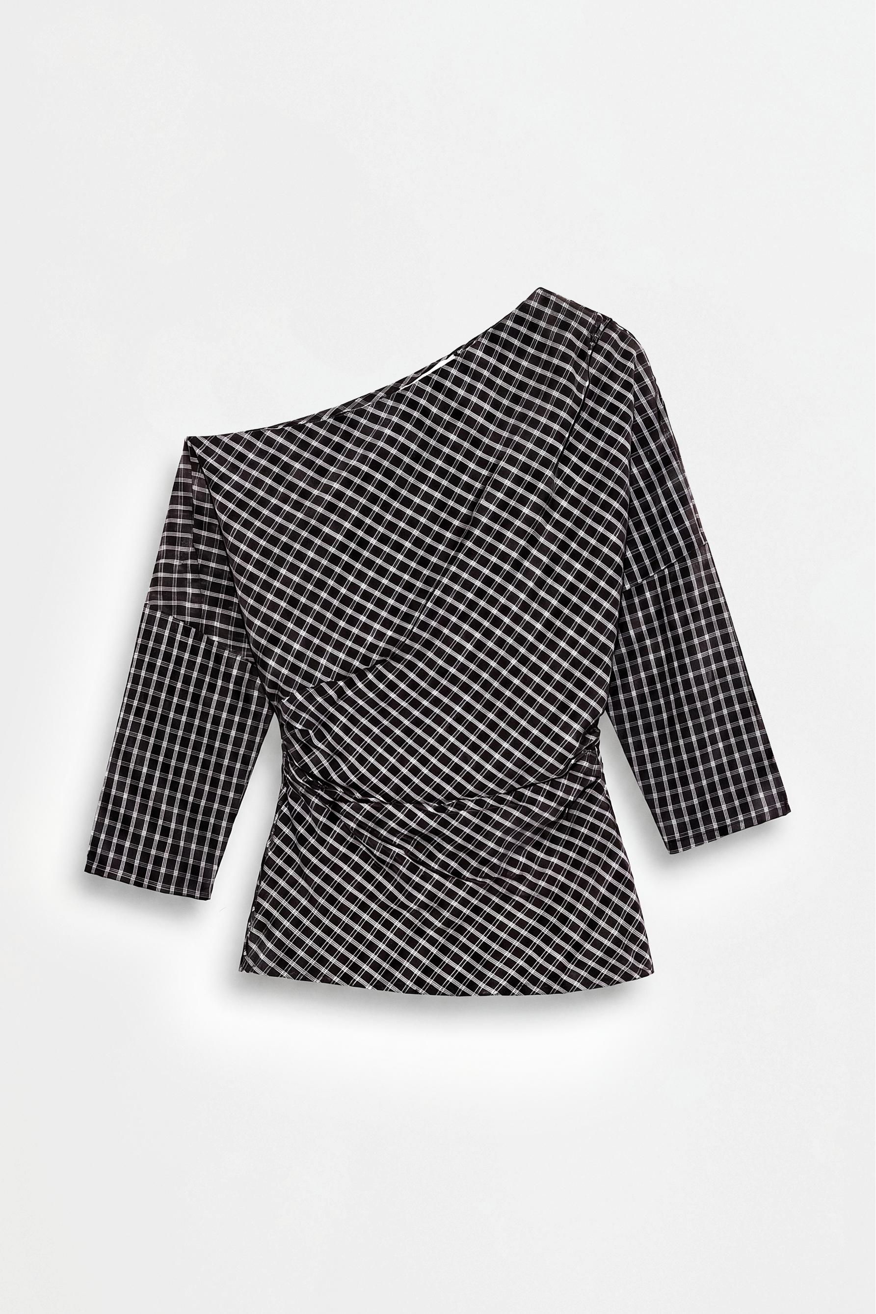 Asymmetric plaid top — BLACK