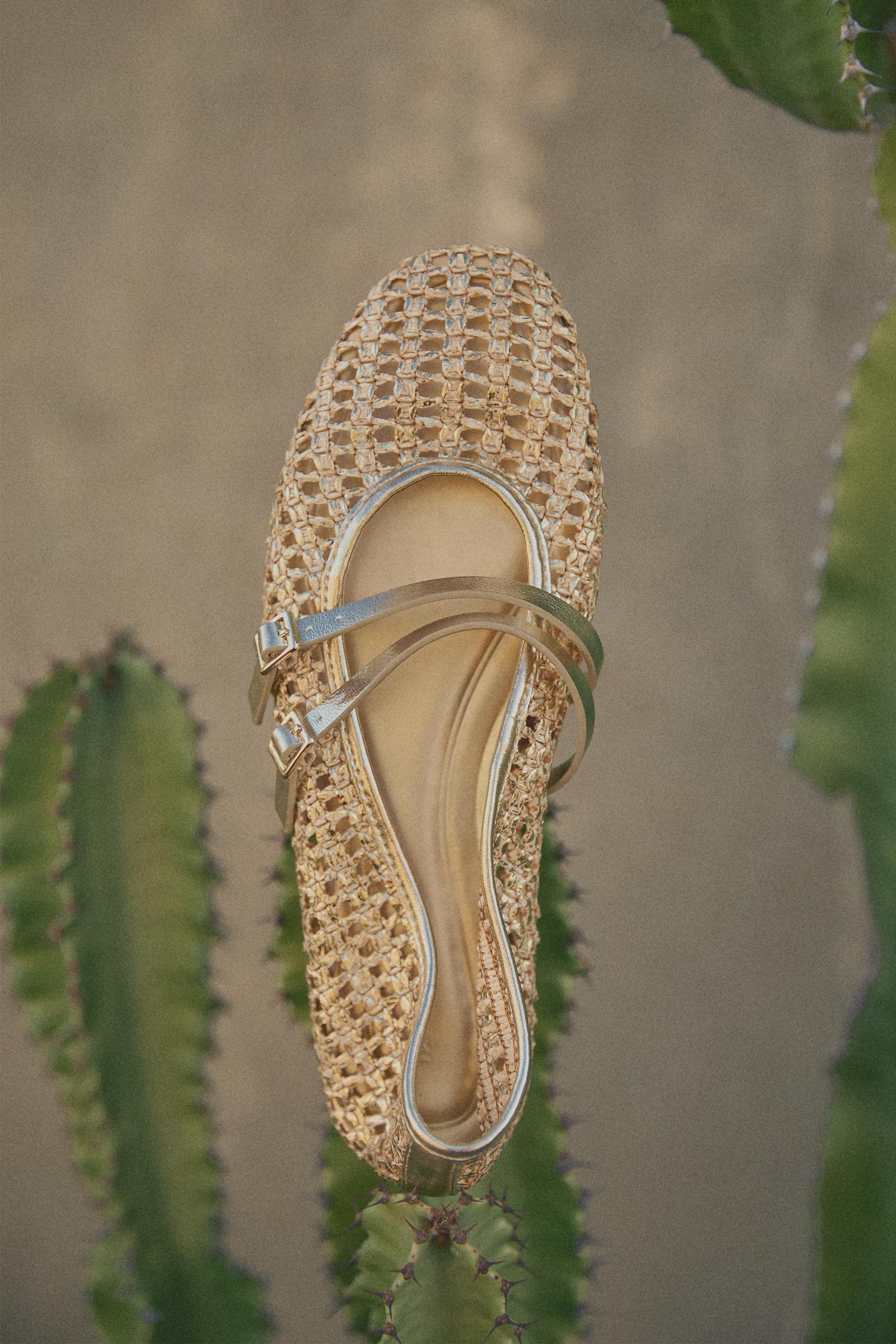 DOUBLE RAFFIA STRAP BALLET FLATS — GOLD