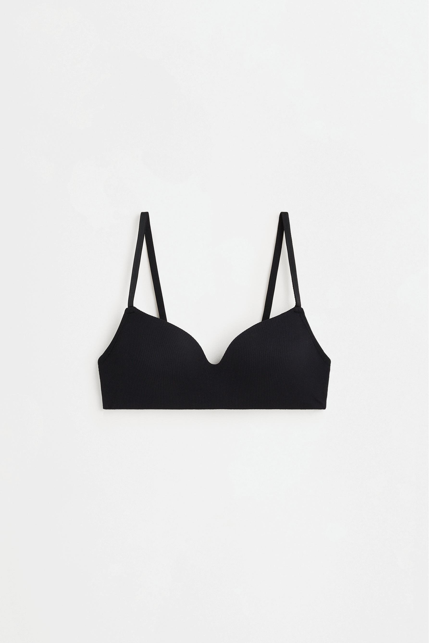 Seamless pre-shaped bra — BLACK