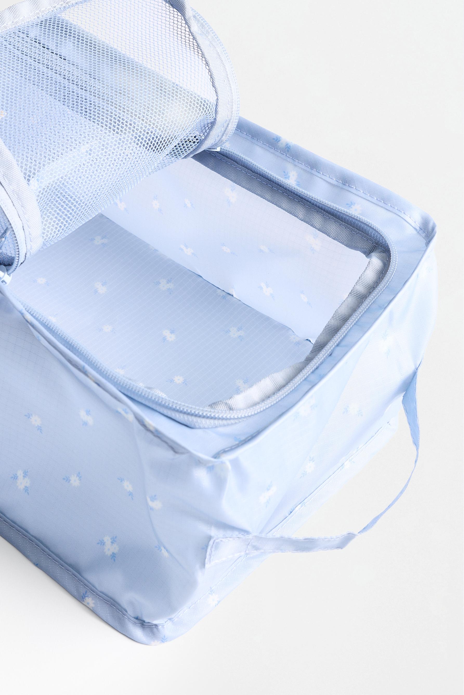Travel footwear organiser — PASTEL BLUE