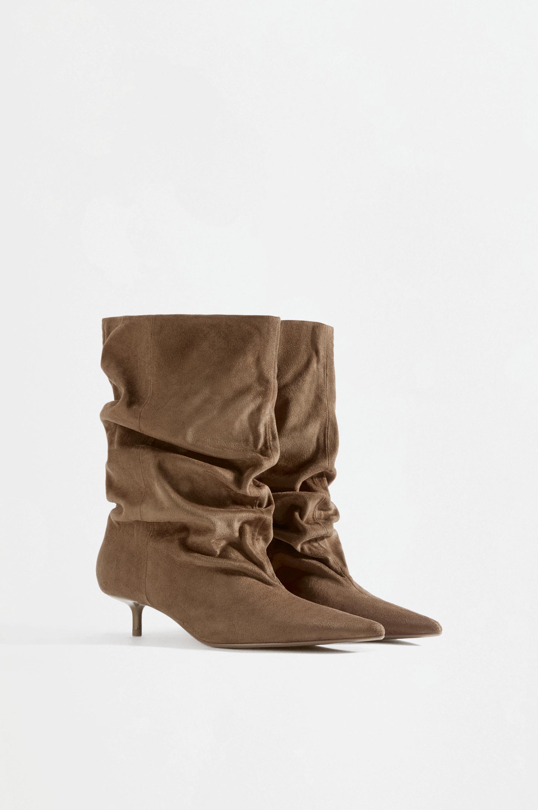 Slouchy kitten heel boots — BROWN