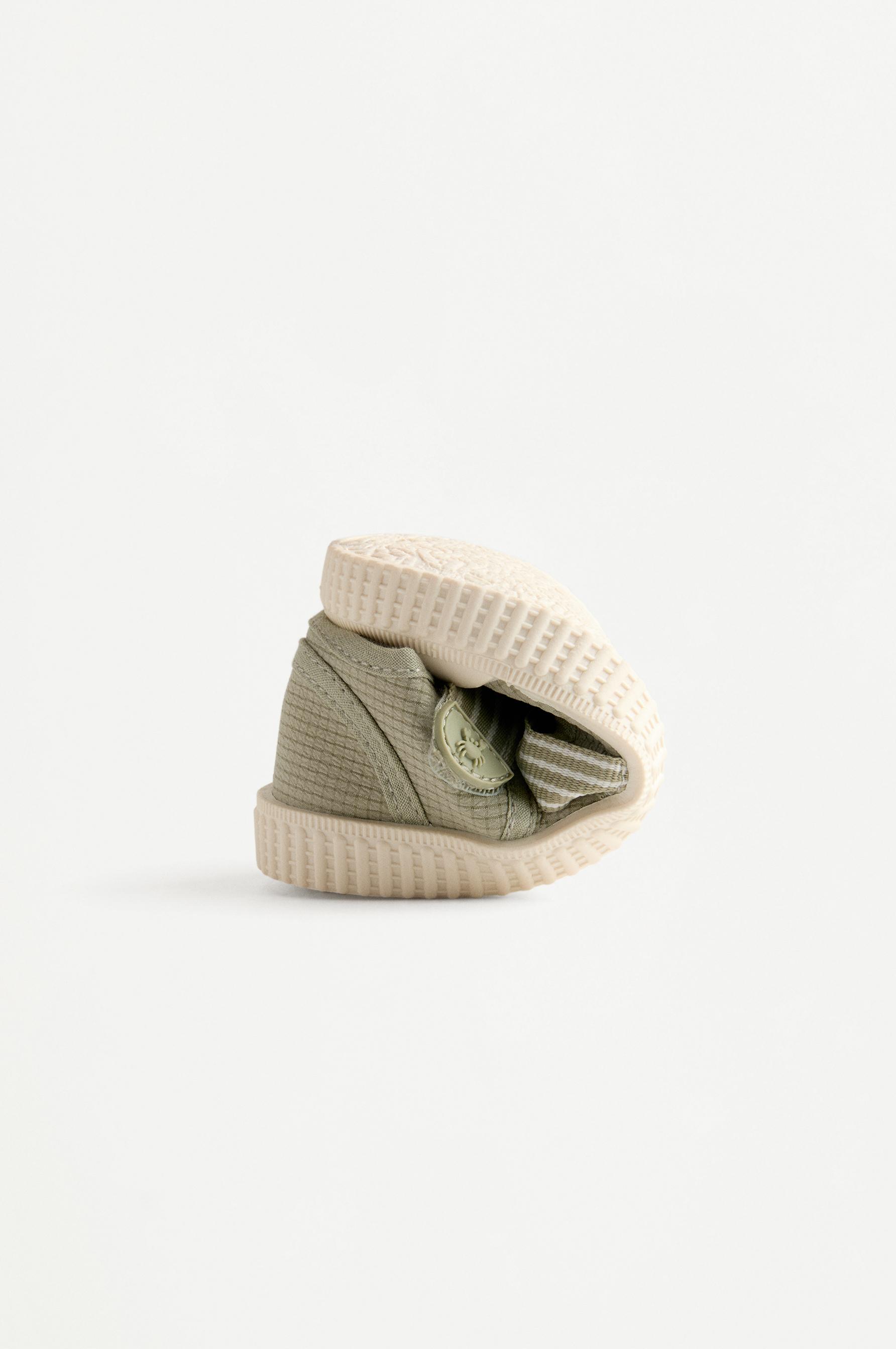 BAREFOOT FABRIC SNEAKER — GREEN