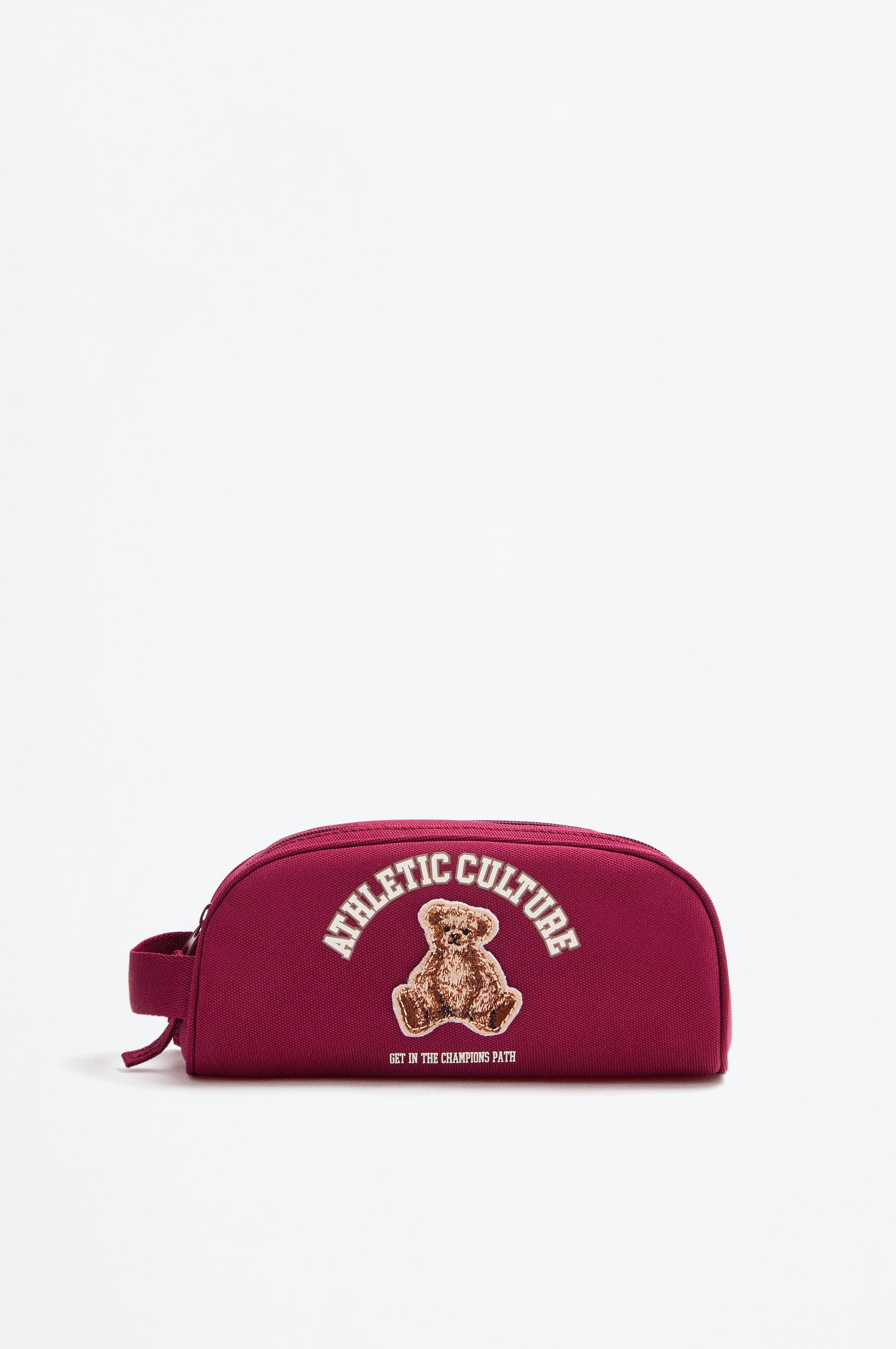 Estuche escolar logo