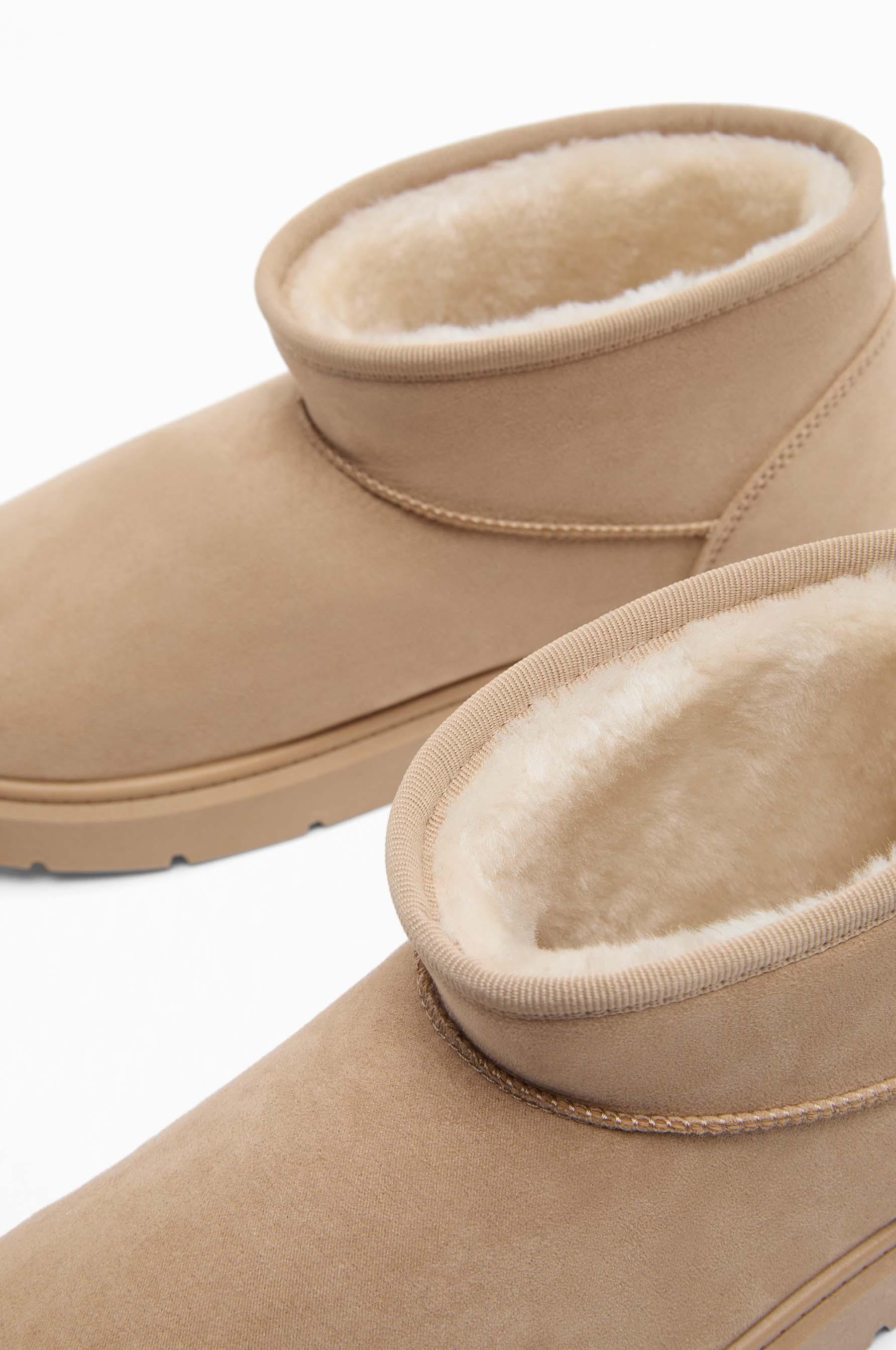 Flat mini fur ankle boots — BROWN