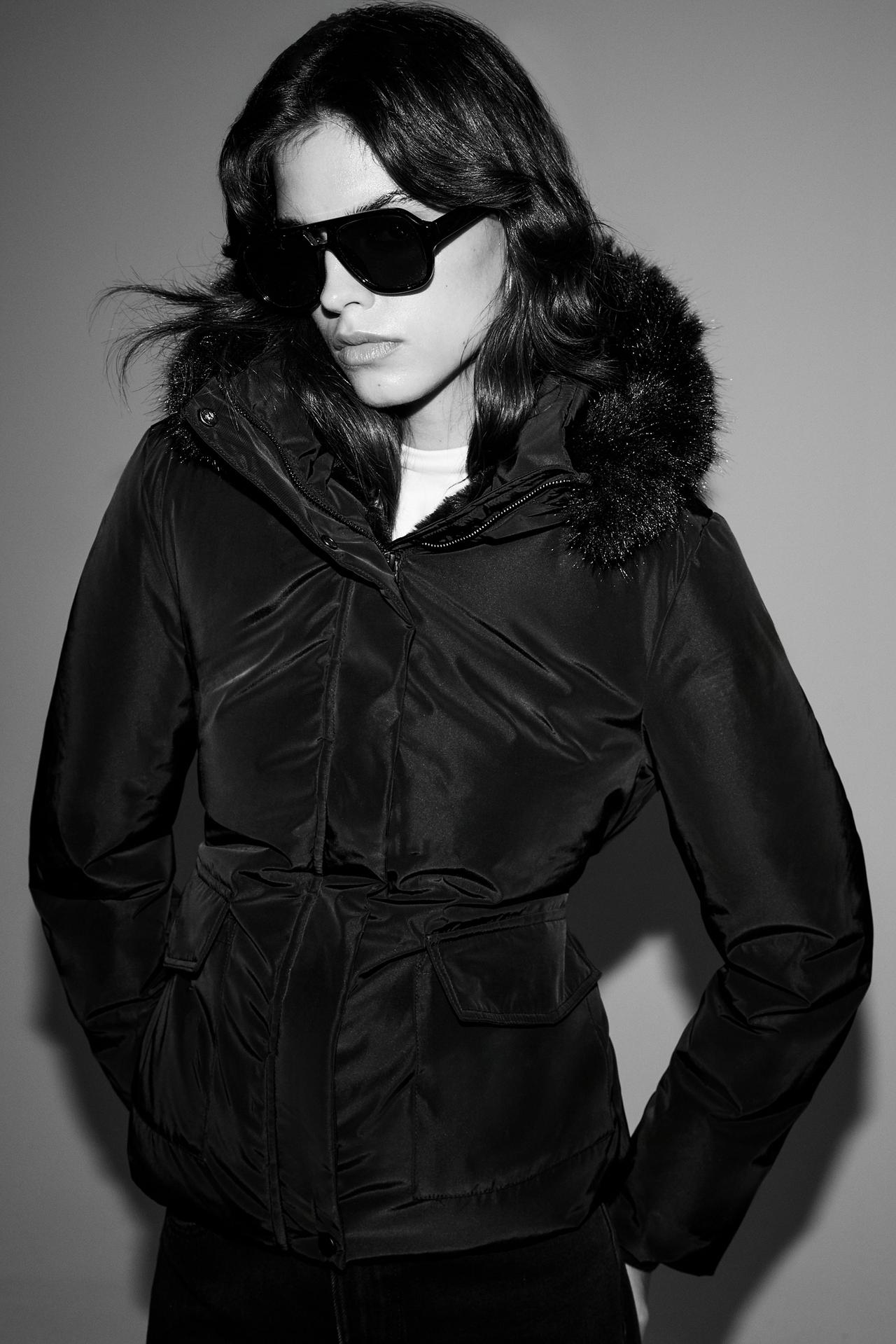 Quilted hooded anorak — BLACK