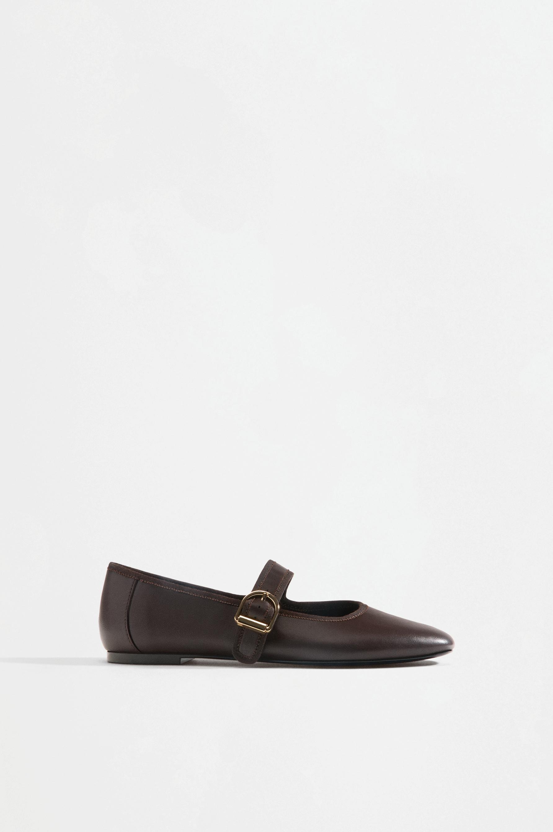 Buckle ballet flats — BROWN