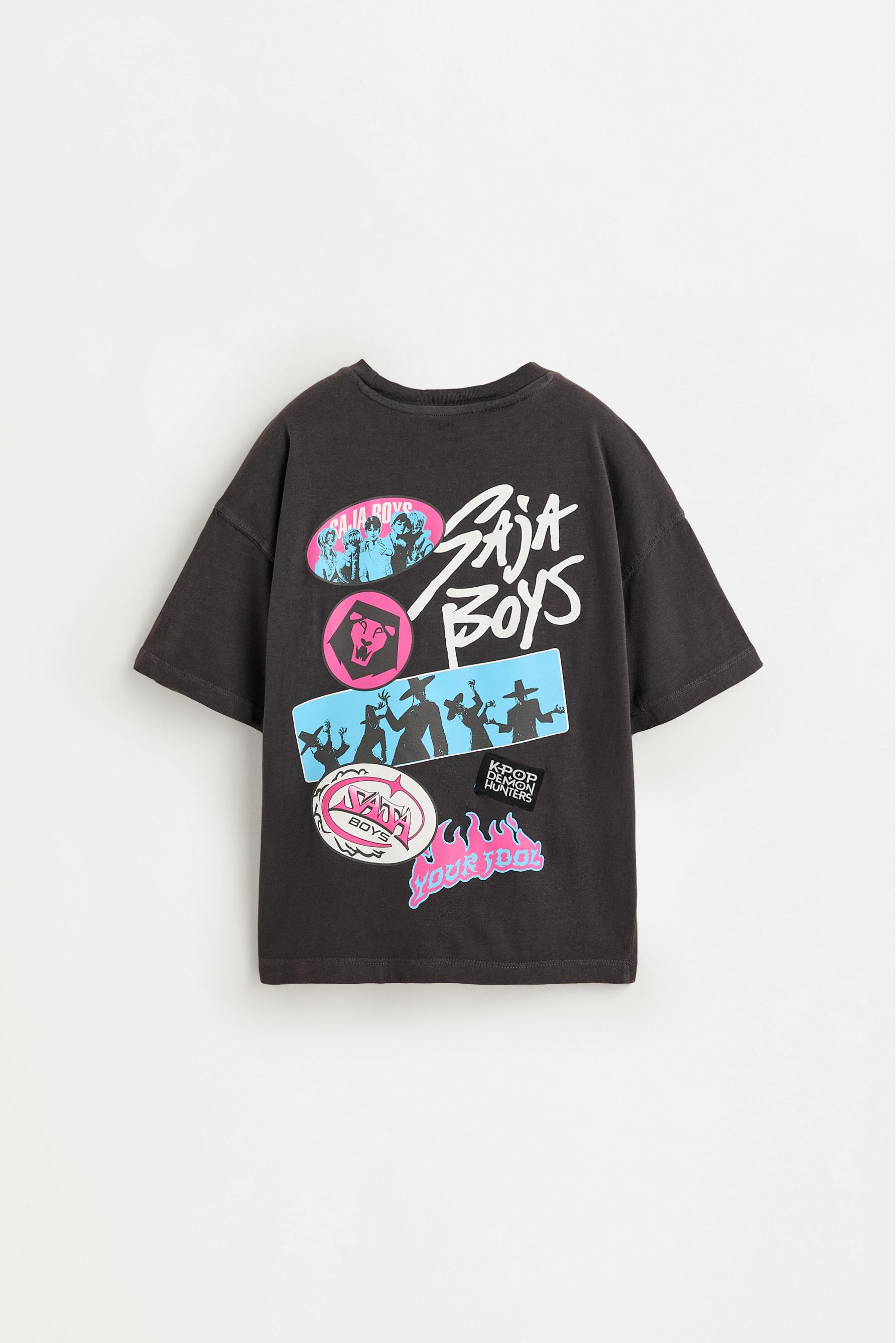 Saja Boys K-Pop Demon Hunters™/© Netflix T-shirt — BLACK