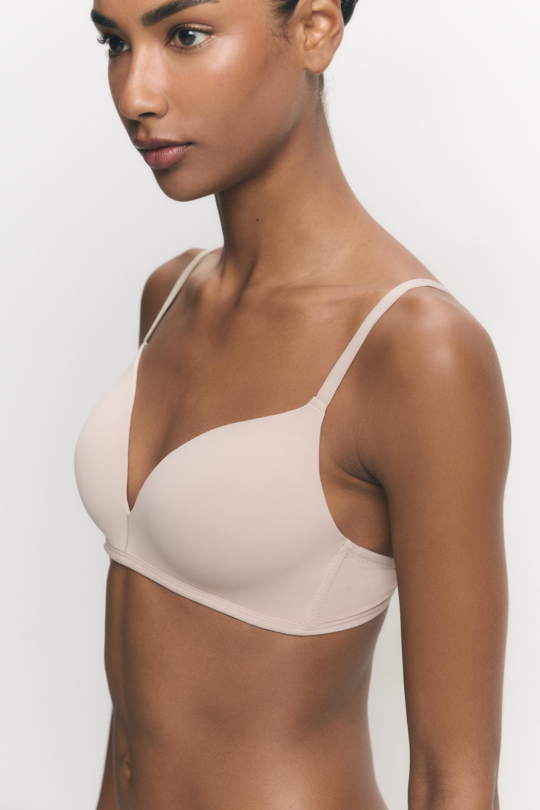 Microfibre classic pre-shaped bra — BROWN