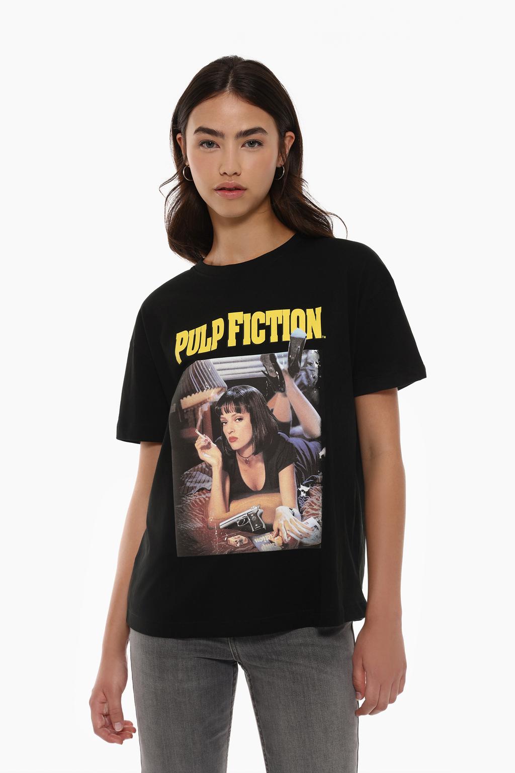 Pulp Fiction™ baskılı t-shirt