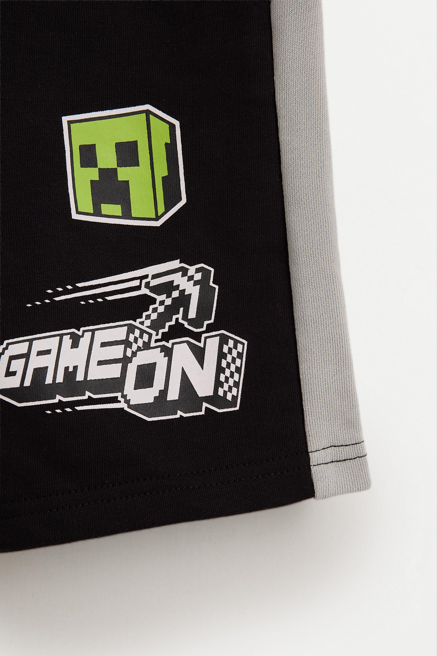 Minecraft jogger Bermuda shorts — BLACK