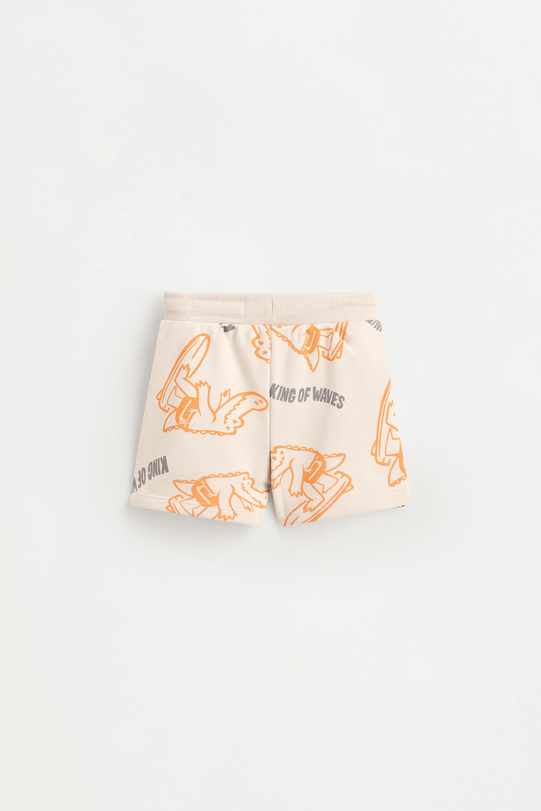Printed Bermuda shorts — HIELO
