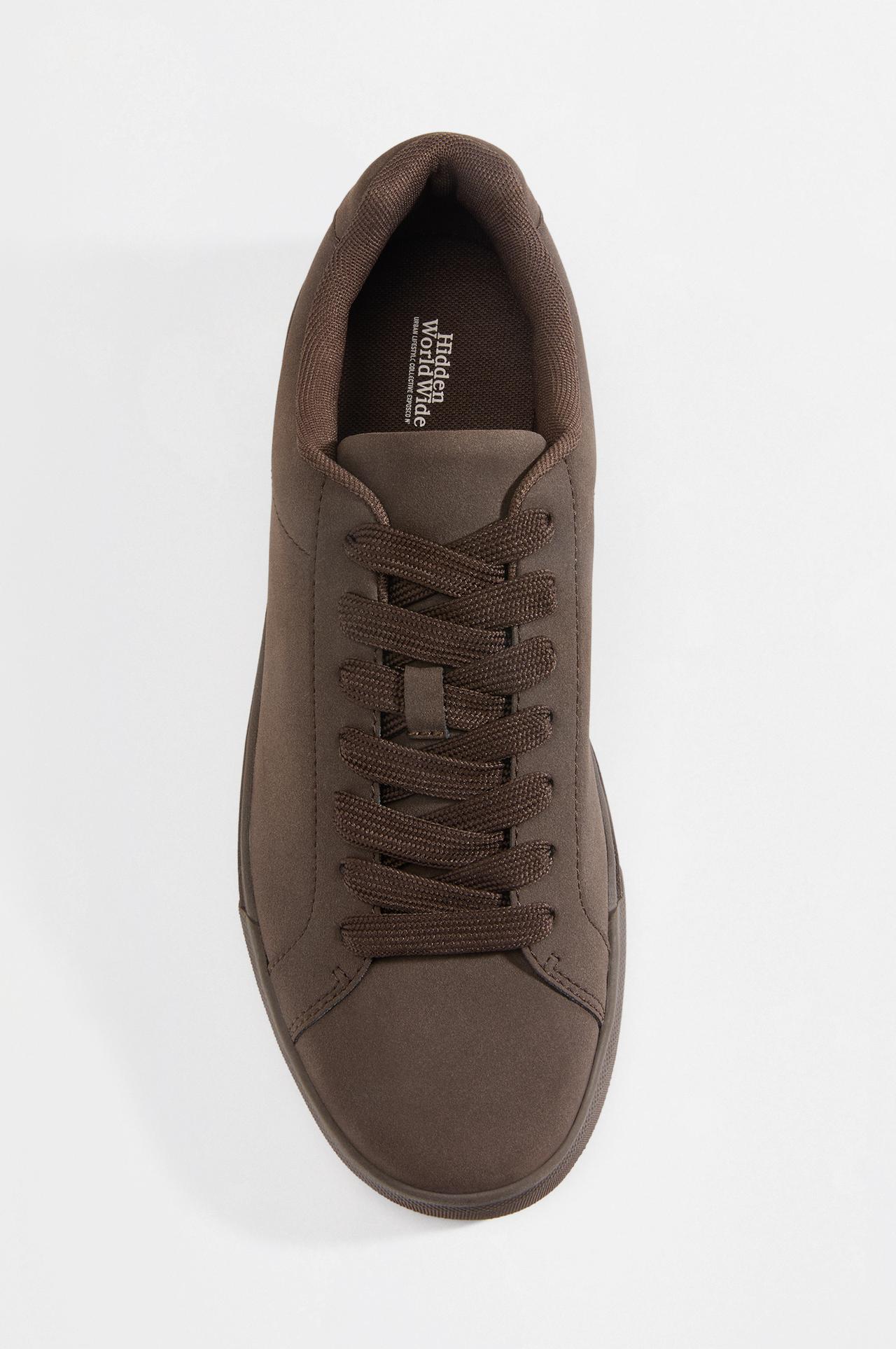 Casual sneakers — BROWN