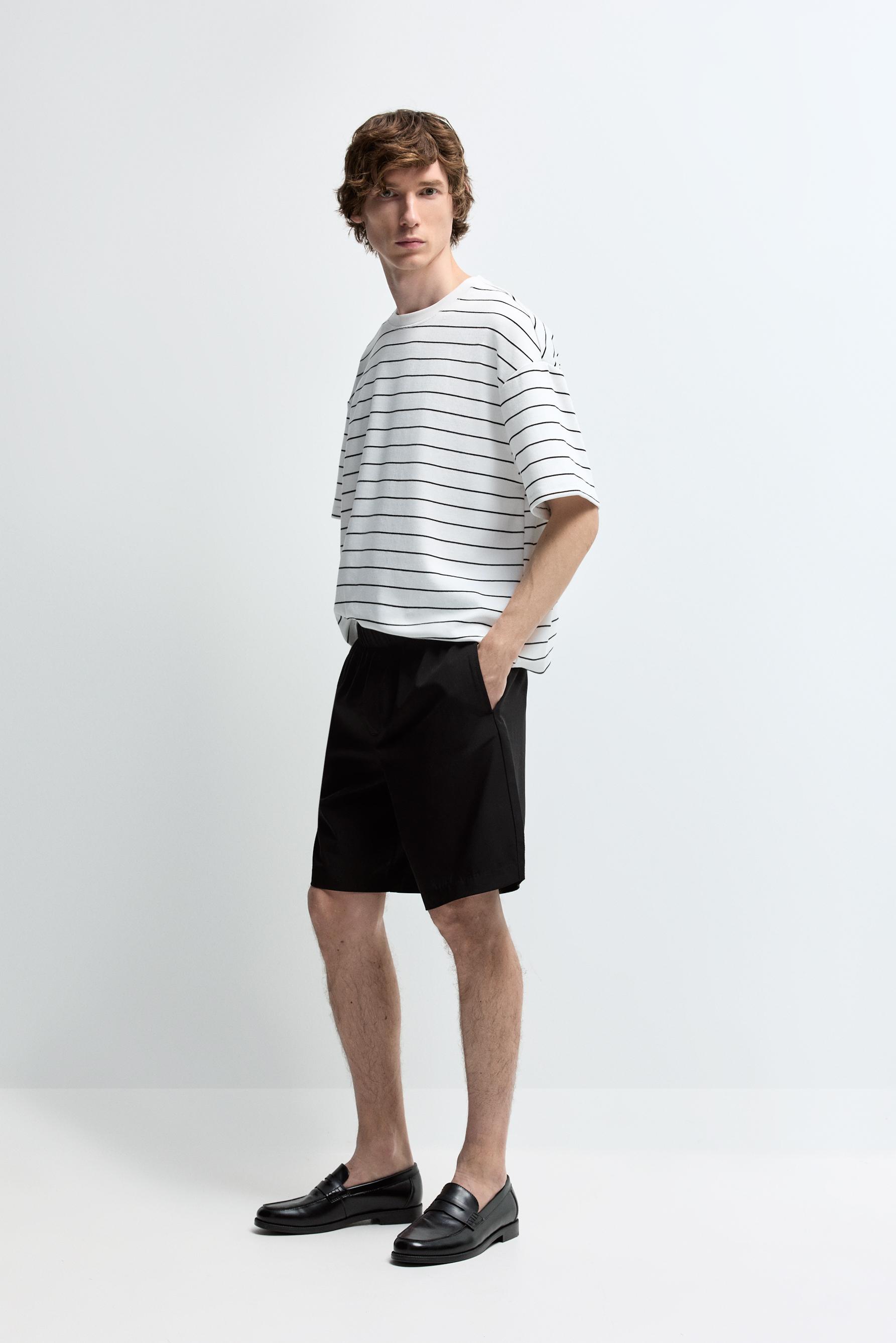 Pleated chino Bermuda shorts — NAVY BLUE