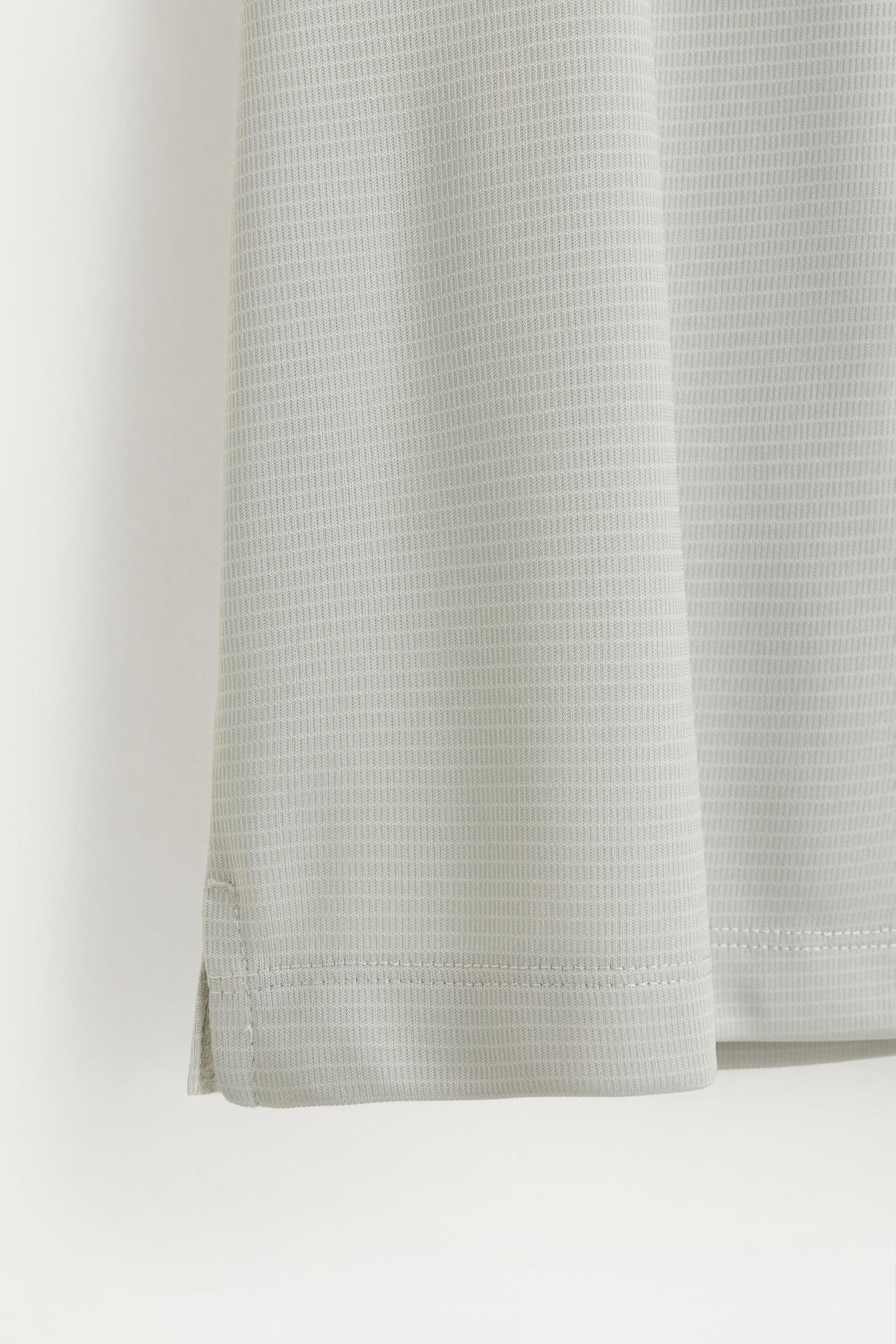 Sports T-shirt — PALE GREY