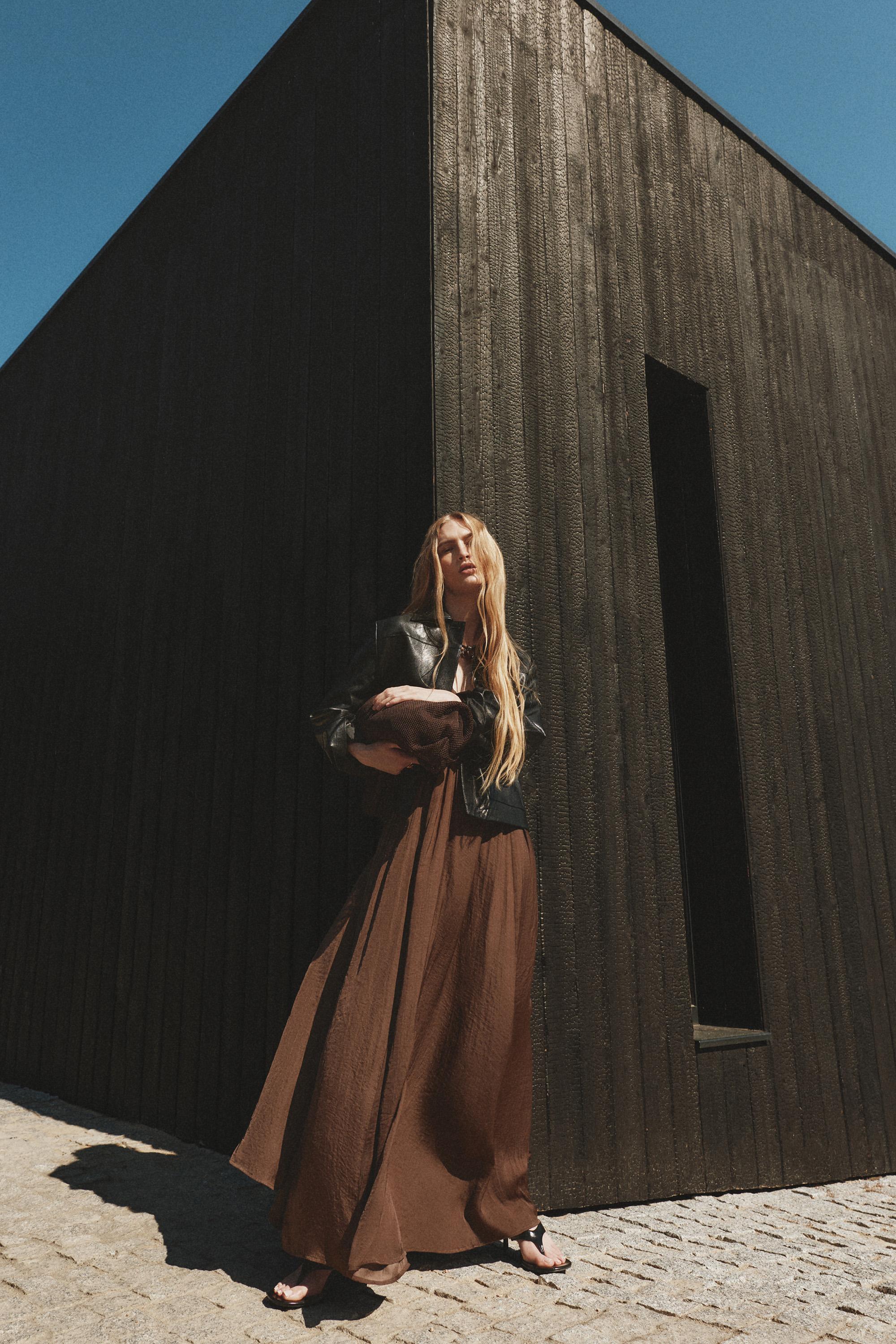 Satin midi dress — BROWN