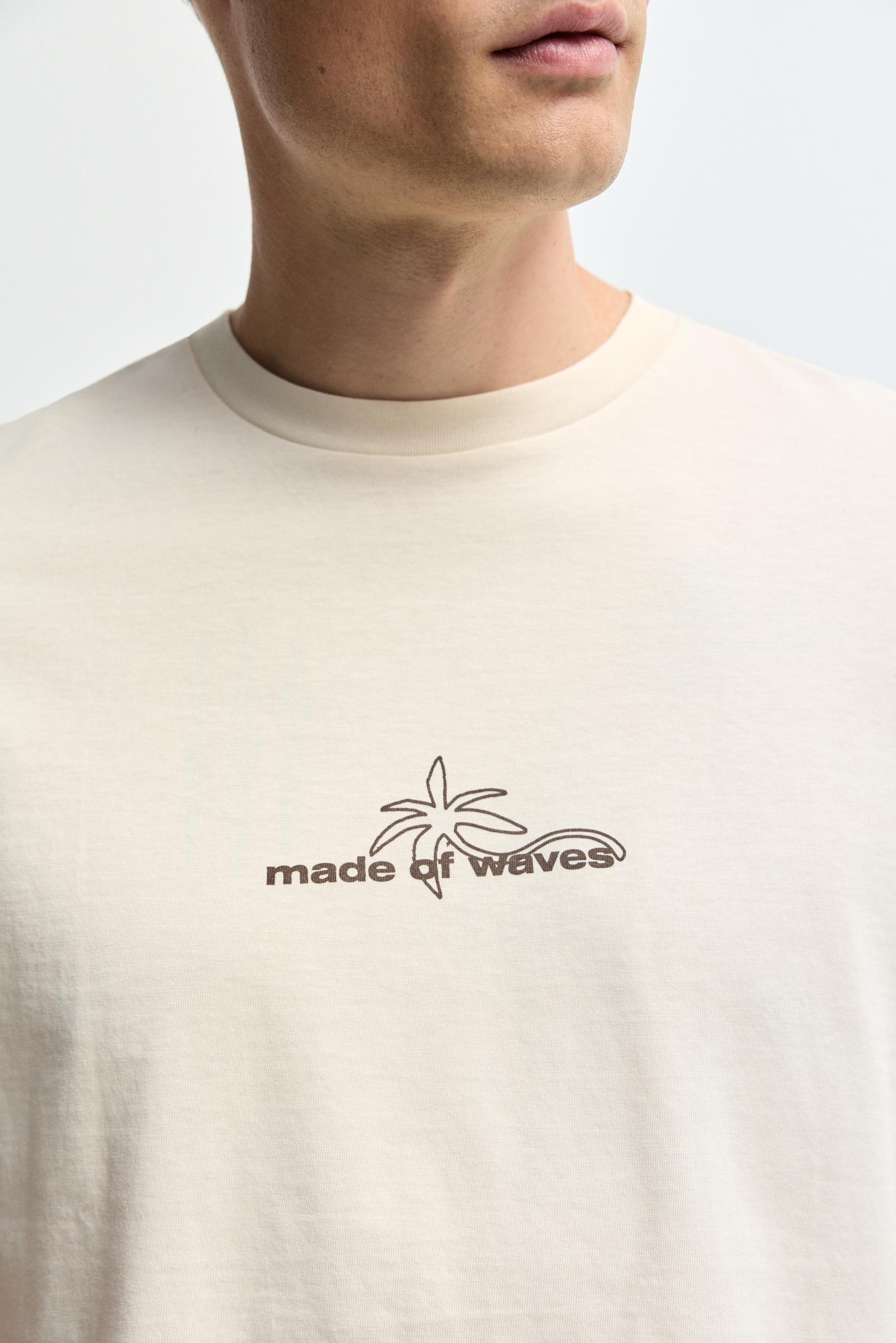 Text T-shirt — ECRU