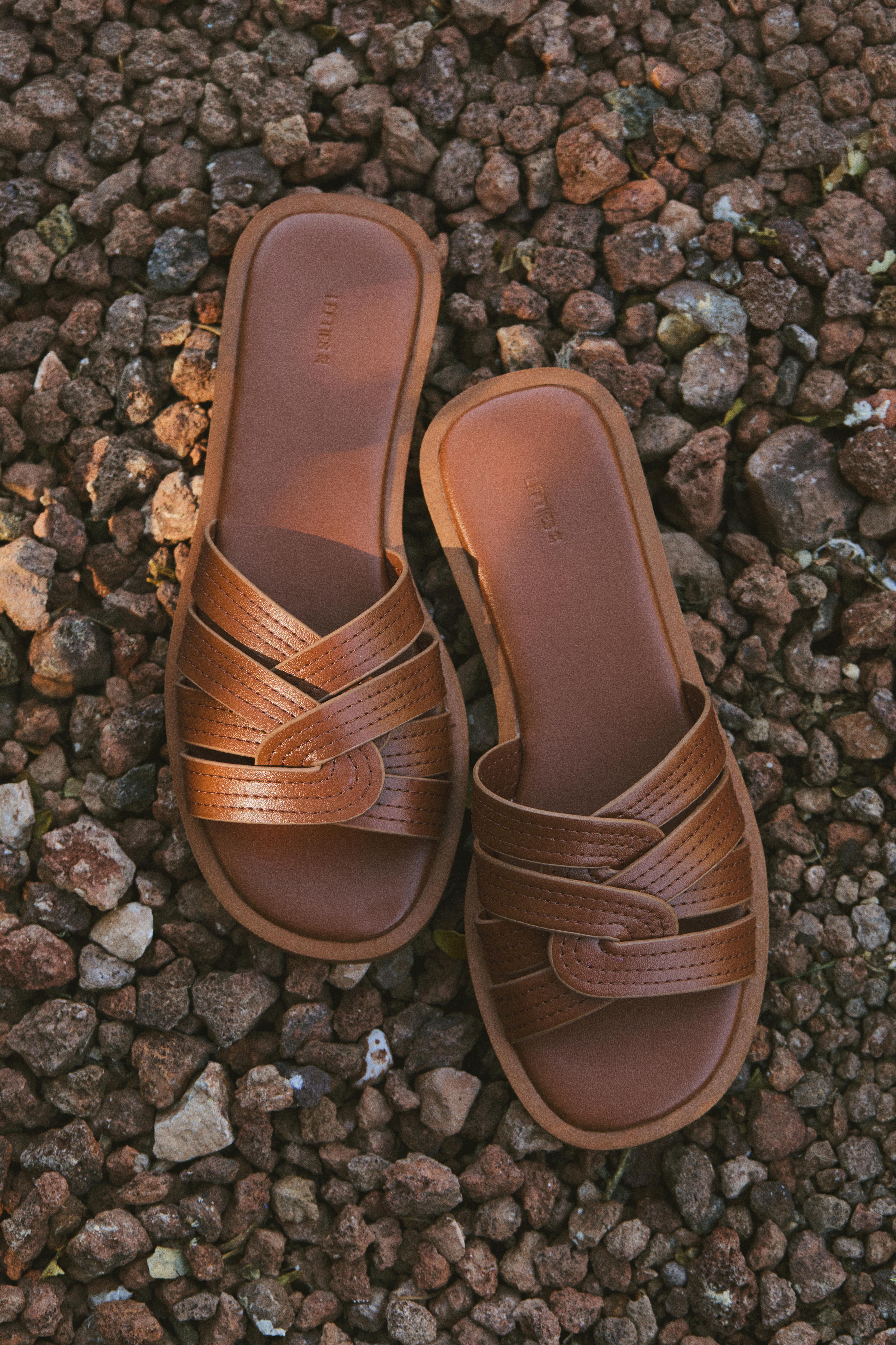 Braided flat slider sandals — LEATHER