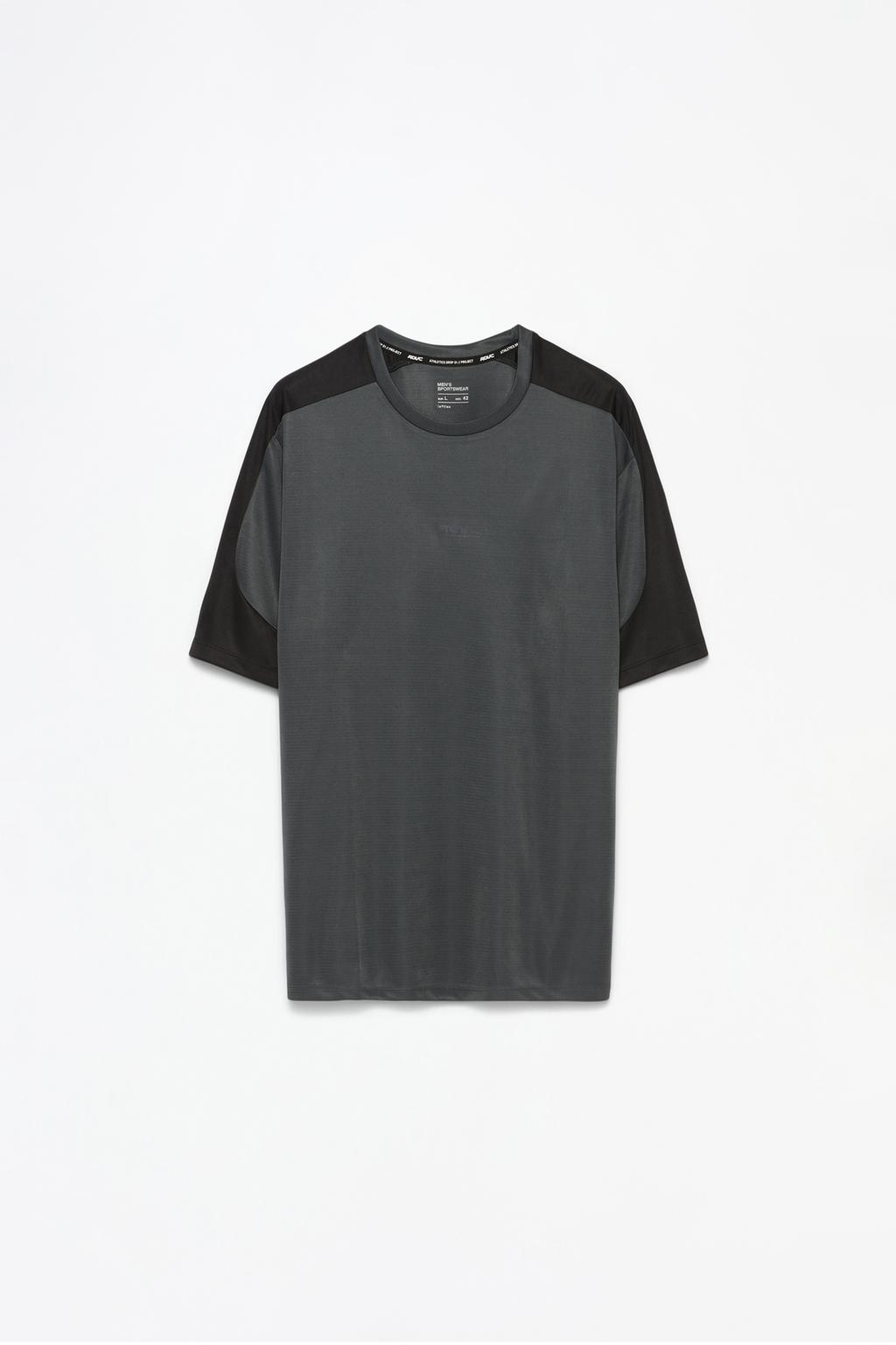 Colour block sports T-shirt