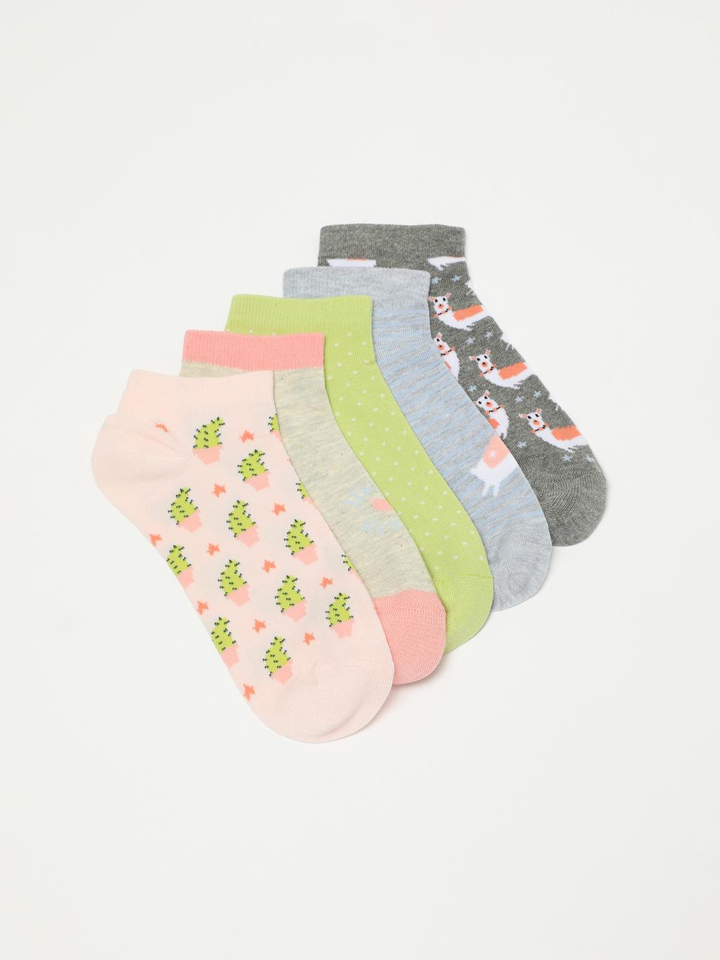 3-pack of long scalloped ankle socks