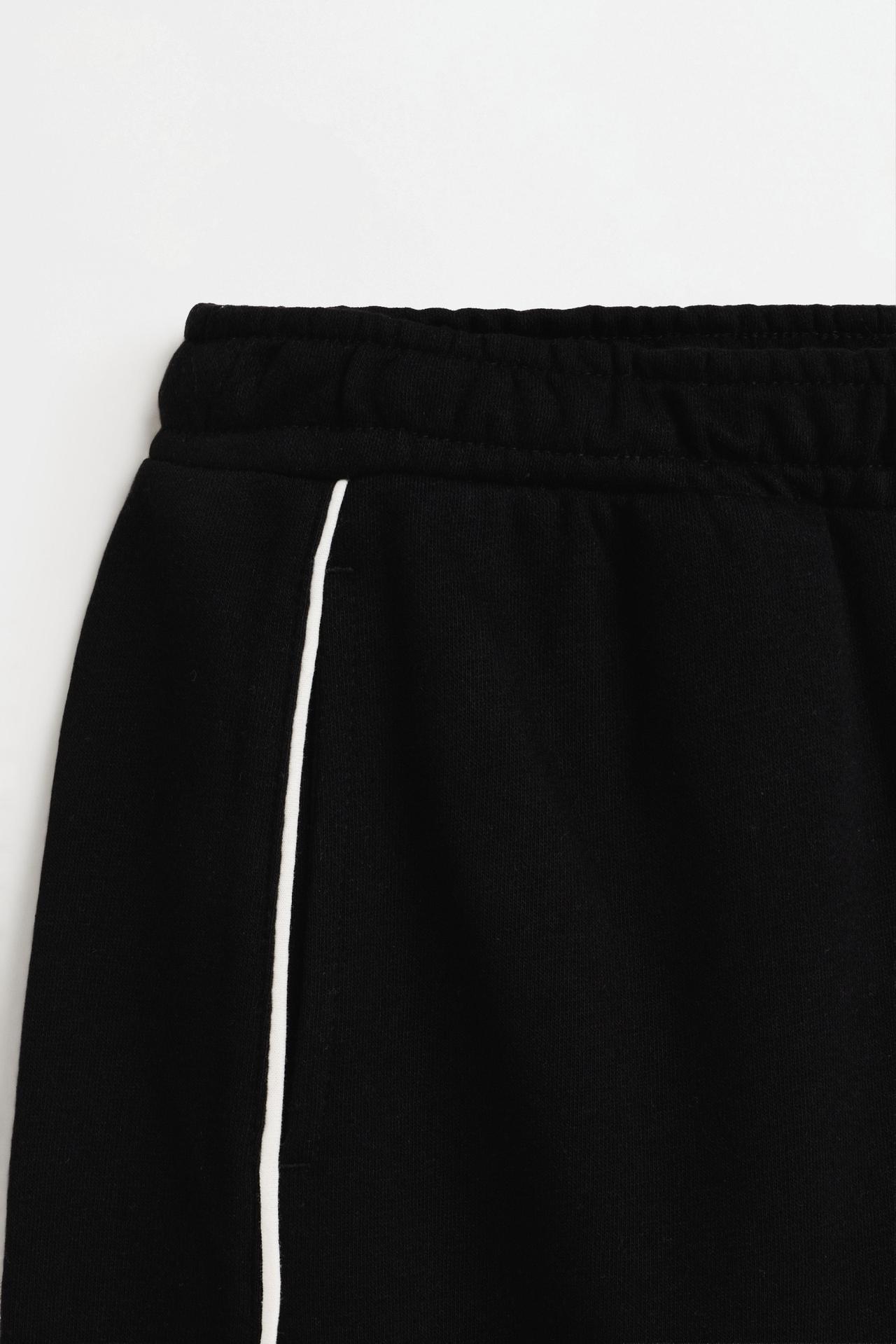 Wide-leg tracksuit trousers with contrast trim — BLACK