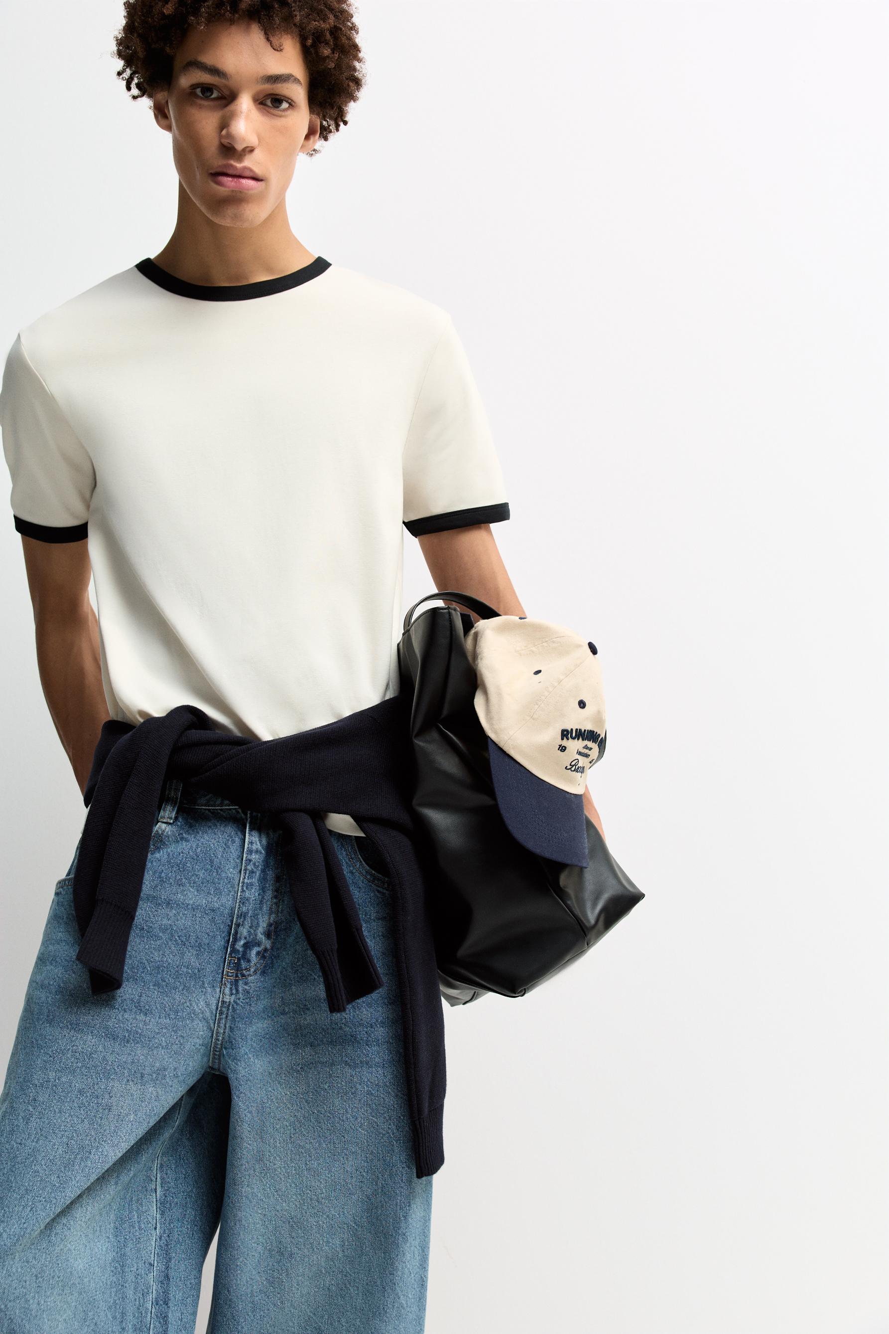 Contrast T-shirt — OFF WHITE