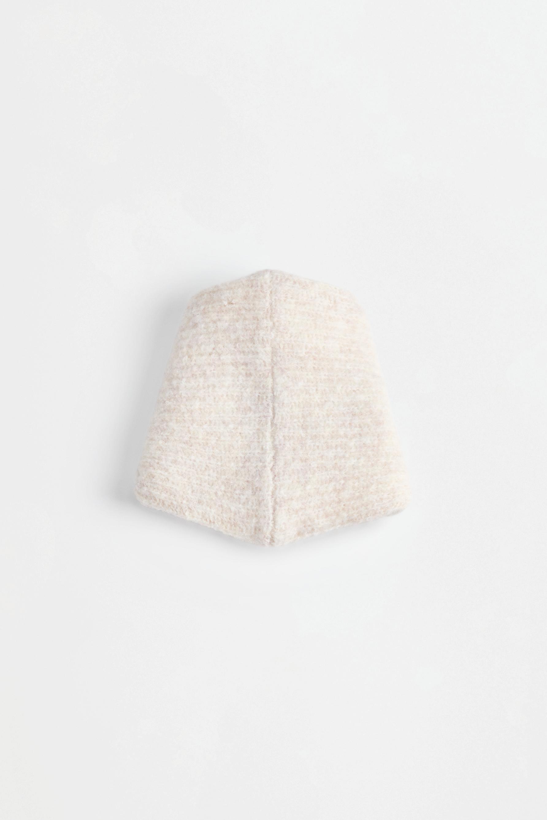 Ribbed knit snood — BEIGE