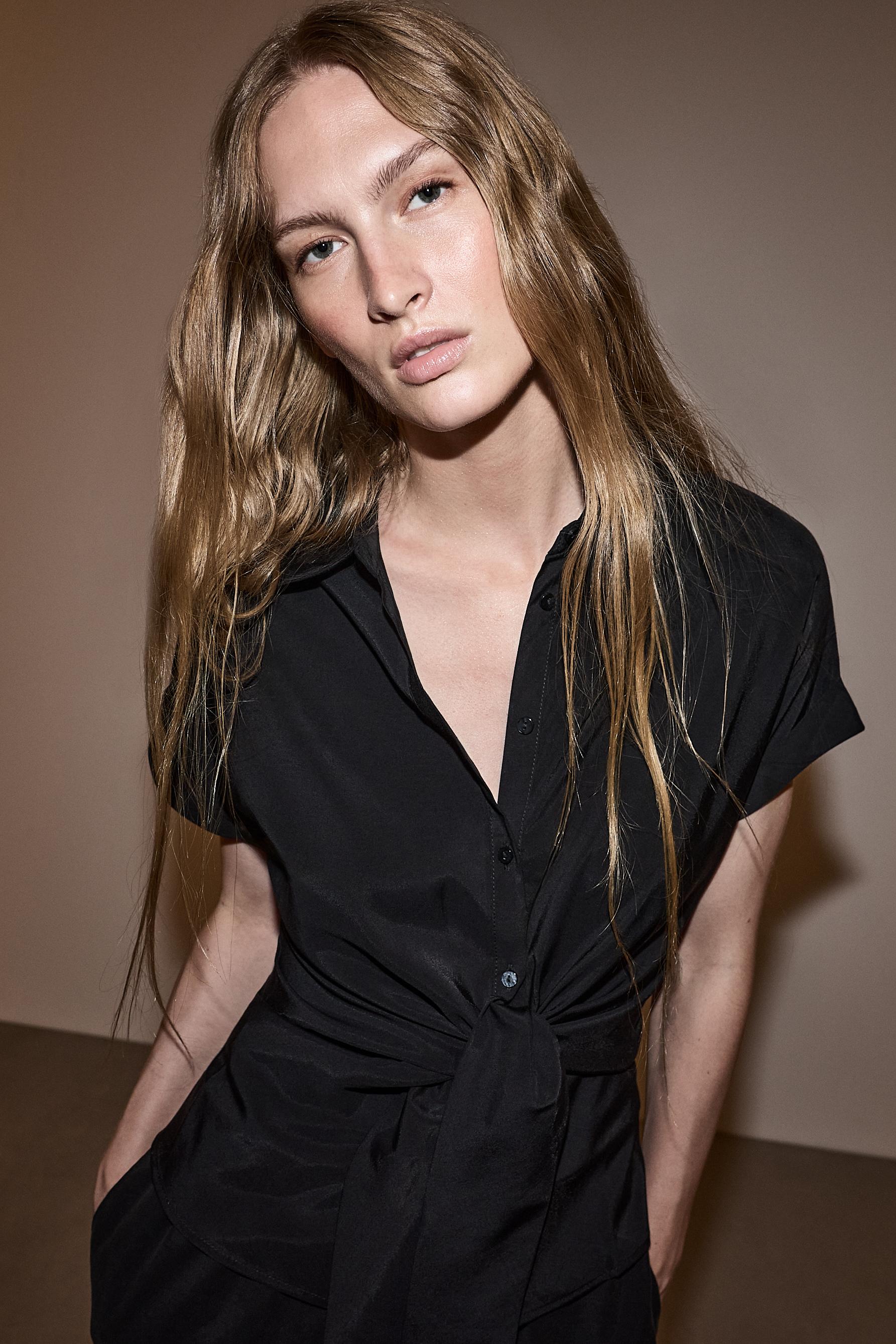 Shirt with tie detail — BLACK