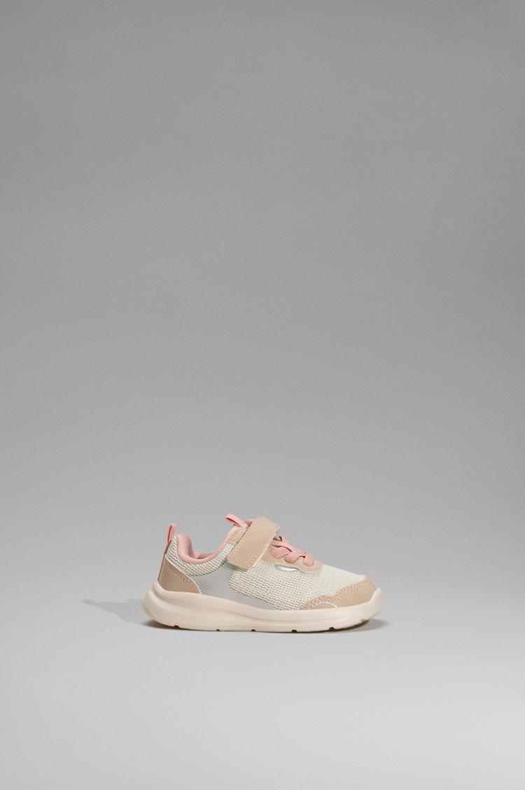 Sneakers — PALE PINK