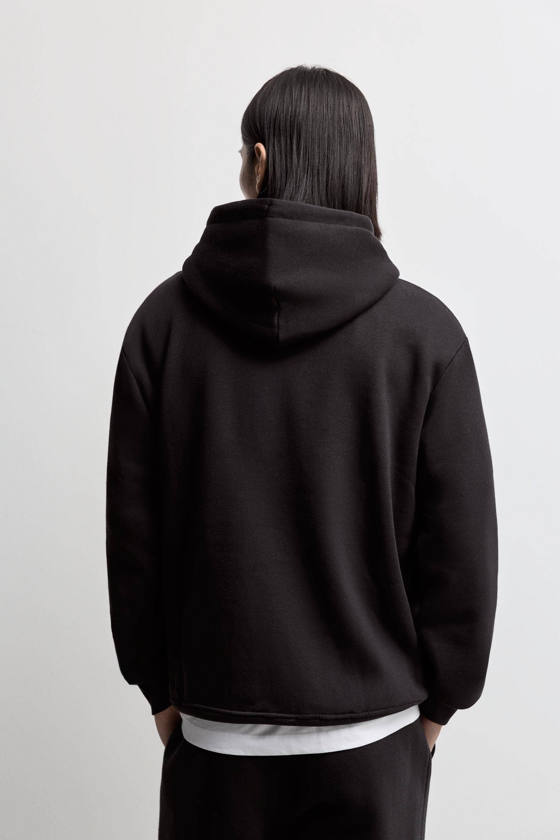 Basic hoodie — BLACK